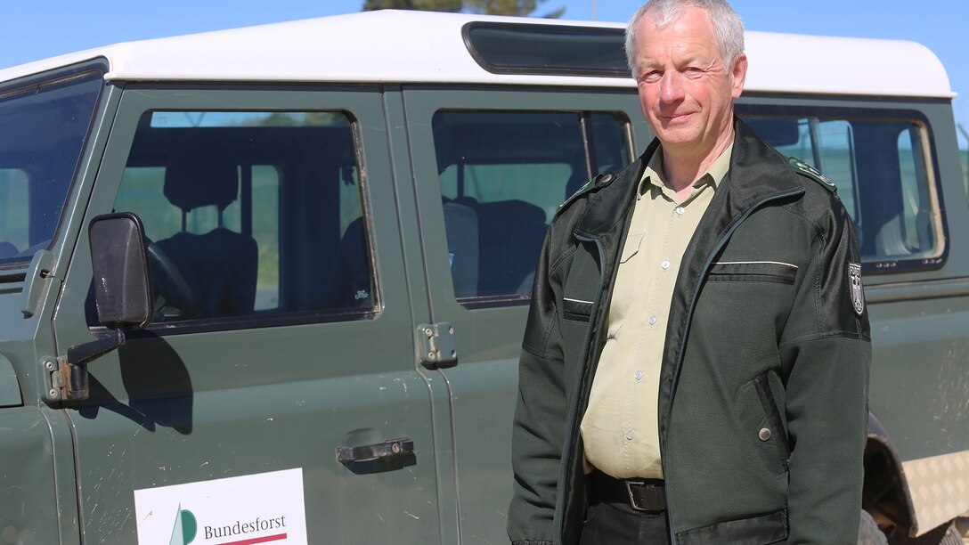 Joint Multinational Readiness Center works with German Federal Forest Office to protect the environment