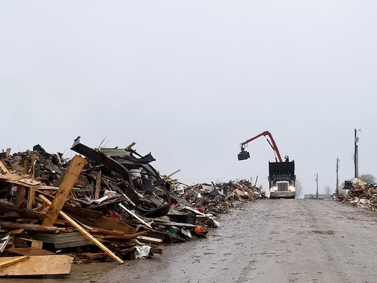 A contractor removes debris March 23, 2020 from a row where homes once stood in Putnam County, Tennessee. The U.S. Army Corps of Engineers sent a team to support a FEMA assignment to provide debris technical assistance in the wake of tornadoes that devastated middle Tennessee March 3, 2020. (USACE Photo)