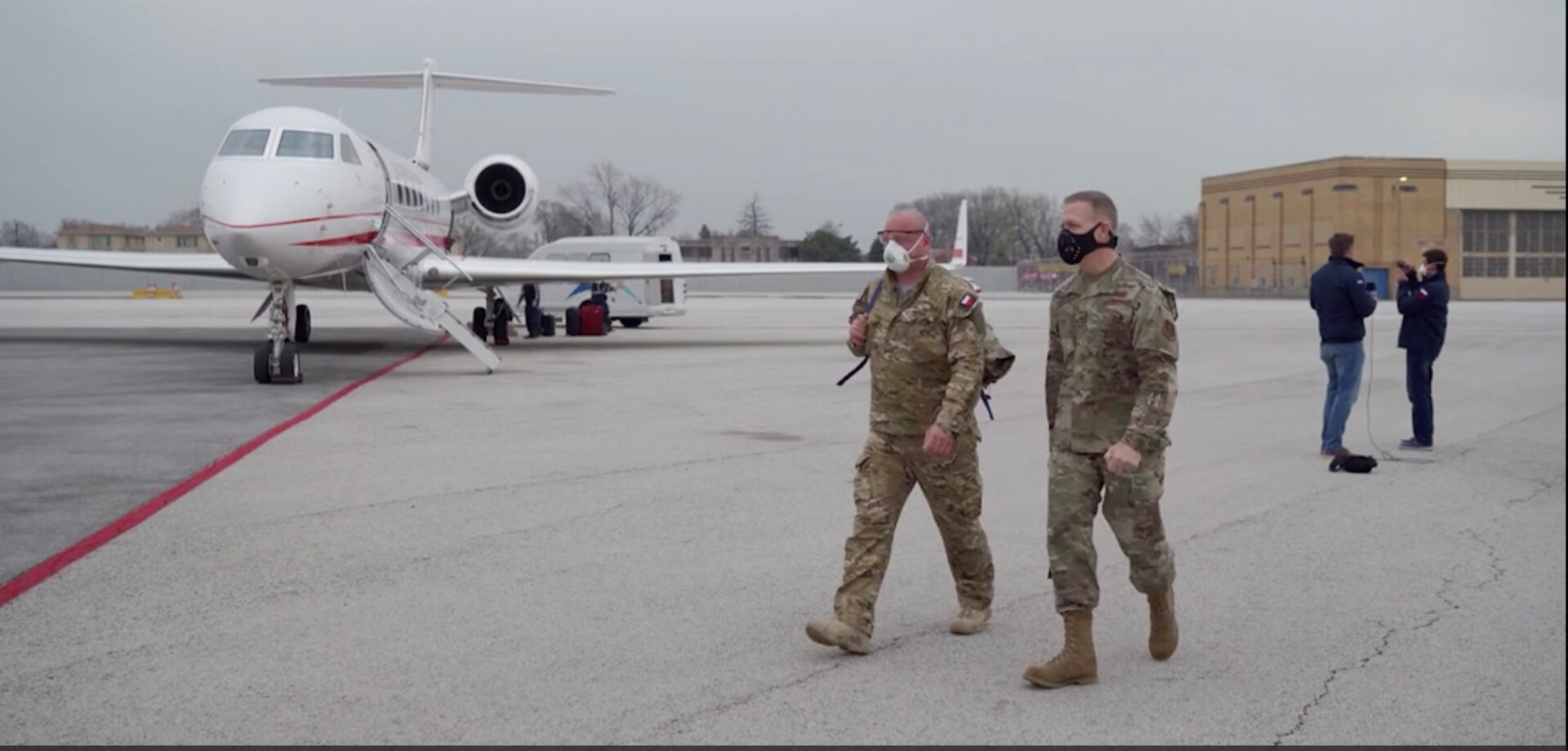 Nine members of the Polish military’s Medical Corps arrive in Chicago to support the state’s response to COVID-19 April 23, 2020. The Polish doctors, nurses, and emergency medical technicians recently treated COVID-19 patients in Italy and Poland. They are visiting Illinois as part of the Illinois National Guard’s State Partnership Program with the Polish military.