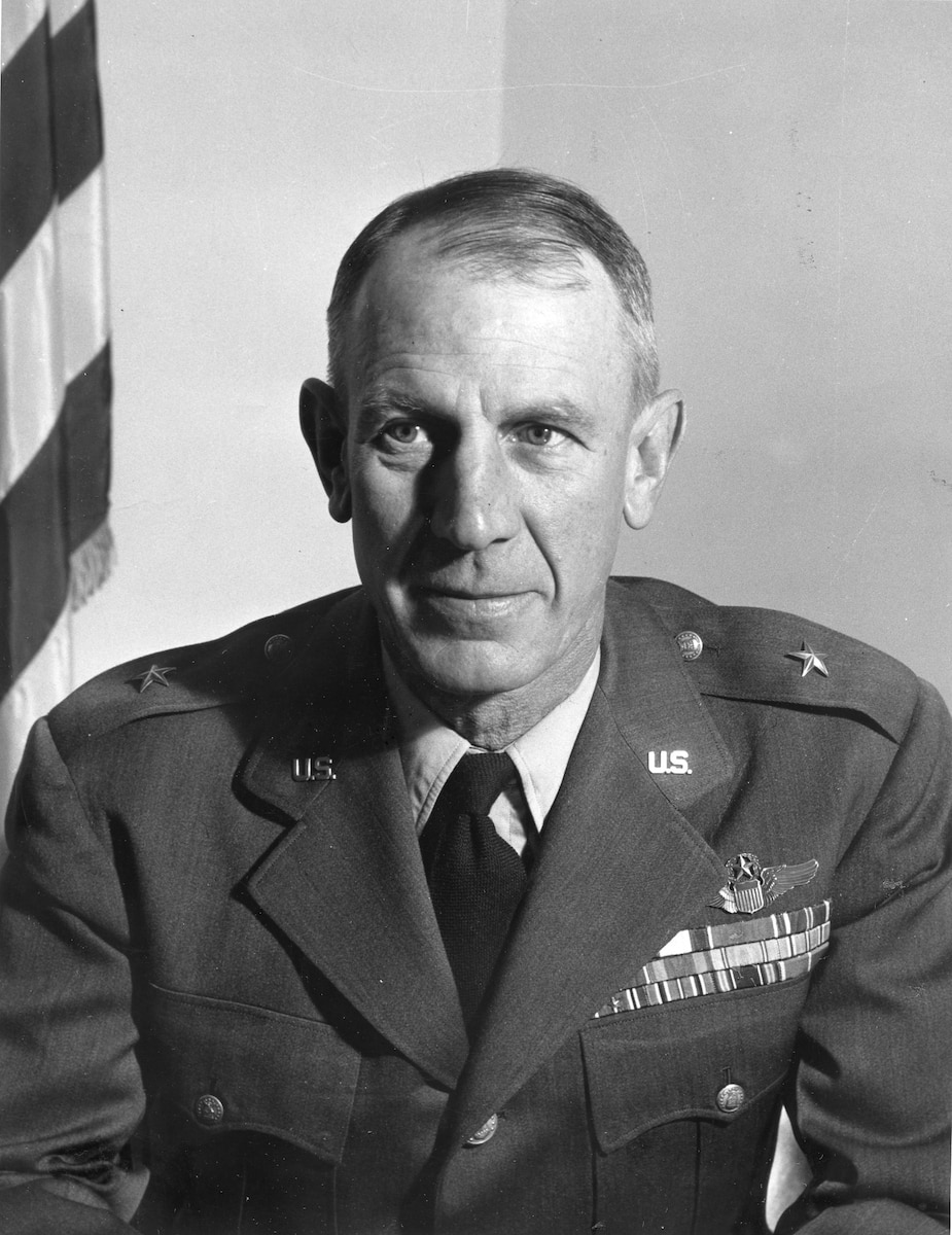 This is the official portrait of Maj. Gen. Norris Harbold.