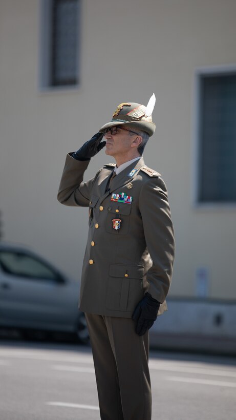 USAG Italy Commemorates Italy’s Liberation Day Memorial Observance