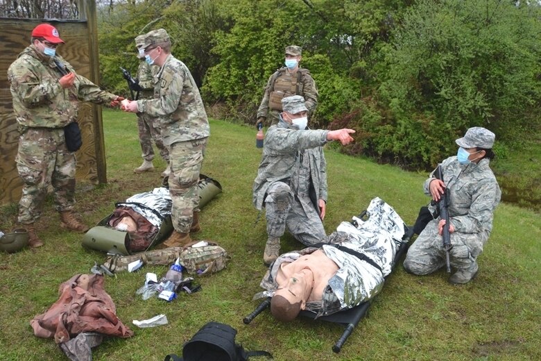 Pennsylvania National Guard members who were activated for COVID-19 support missions undergo medical training April 24,2020, at Fort Indiantown Gap, Pa.  The traditional Combat Lifesaver Course was conducted to standard while adding medical tasks that could be utilized in response COVID-19.