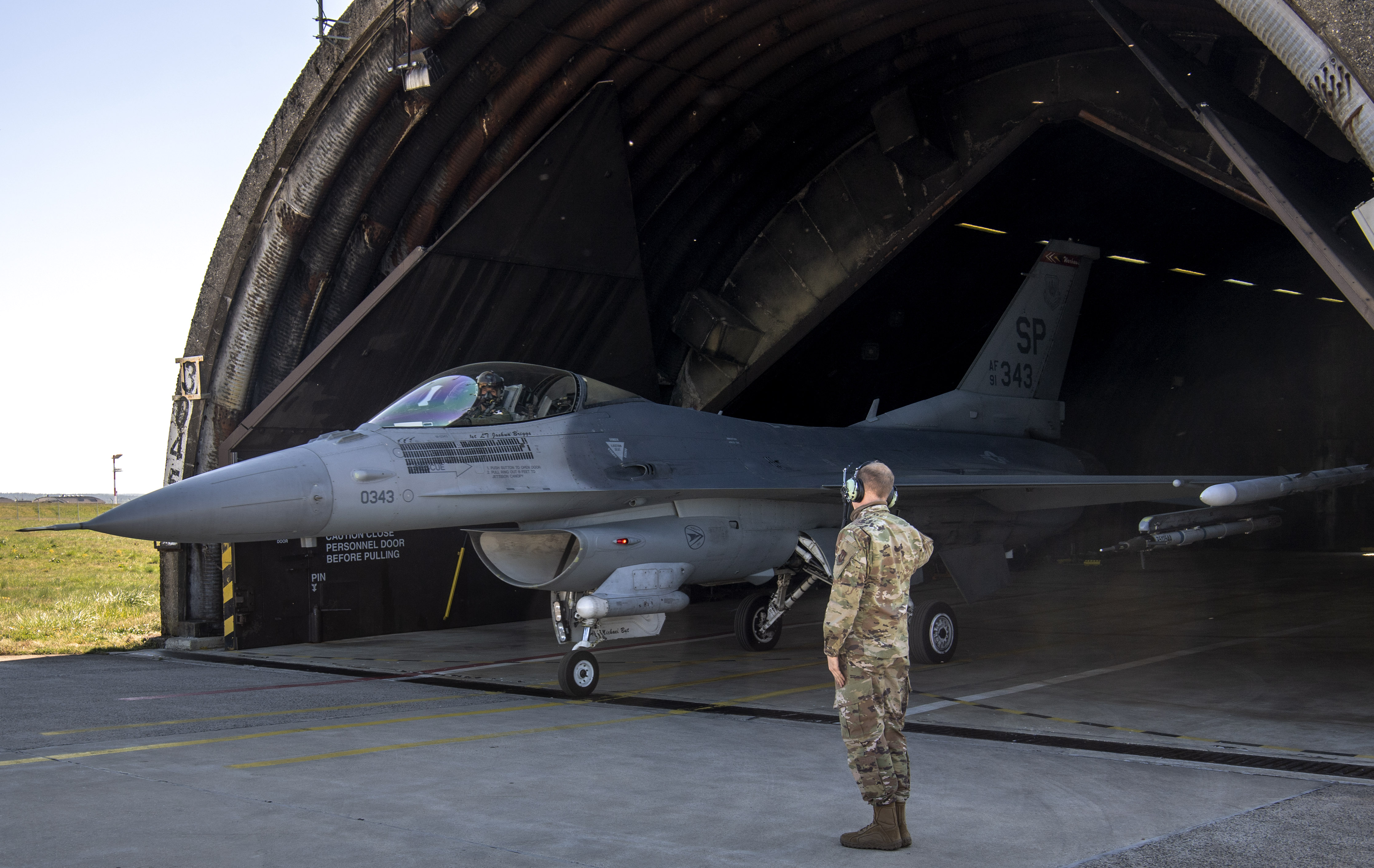 Spangdahlem block 50 F-16 first in USAFE to cross 10,000 ...