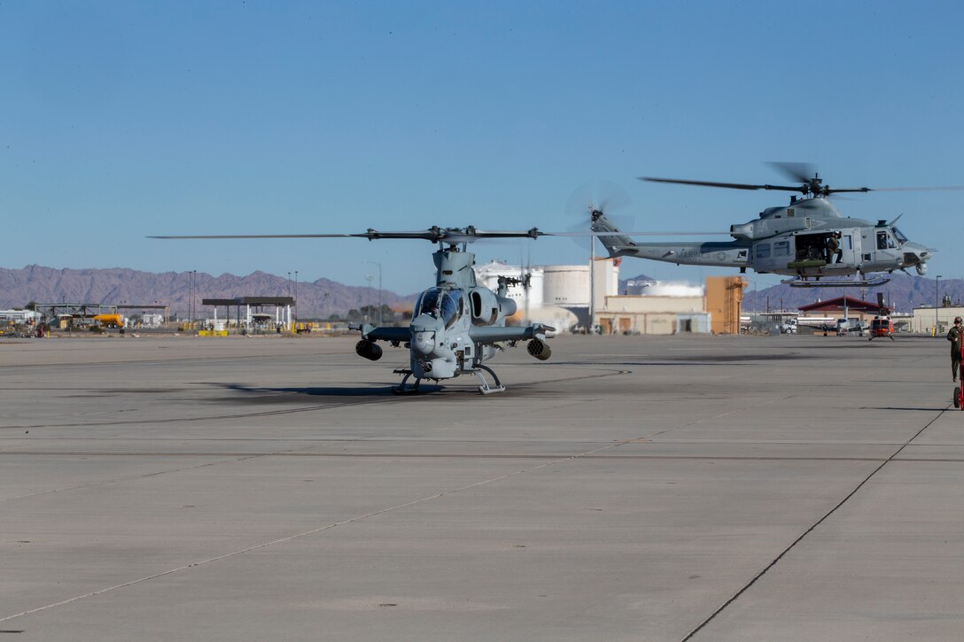 Aircraft with Marine Operational Test and Evaluation Squadron 1 (VMX-1) return from a training exercise in Yuma, Ariz., Dec. 20, 2019. This training exercise was conducted to give the pilots and air crew of VMX-1 experince and flight hours. (U.S. Marine Corps photo by Lance Cpl. Andres Hernandez)