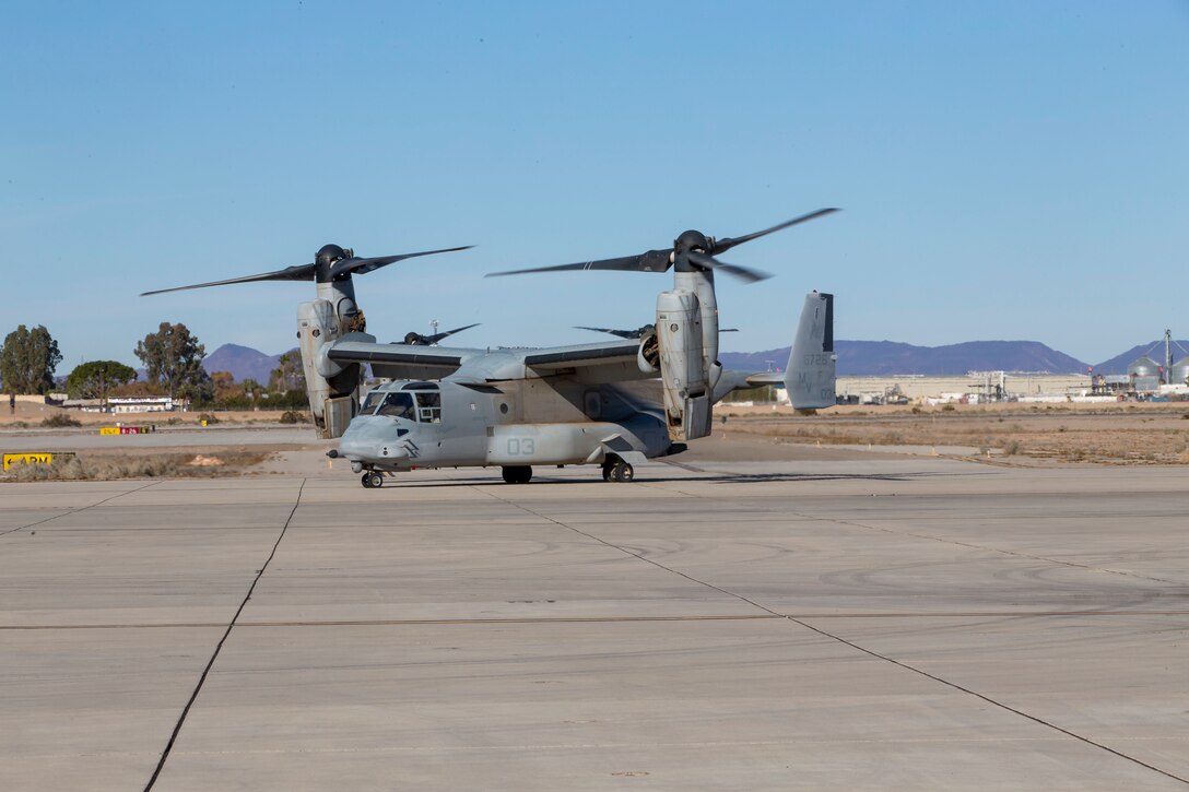 Aircraft with Marine Operational Test and Evaluation Squadron 1 (VMX-1) return from a training exercise in Yuma, Ariz., Dec. 20, 2019. This training exercise was conducted to give the pilots and air crew of VMX-1 experince and flight hours. (U.S. Marine Corps photo by Lance Cpl. Andres Hernandez)