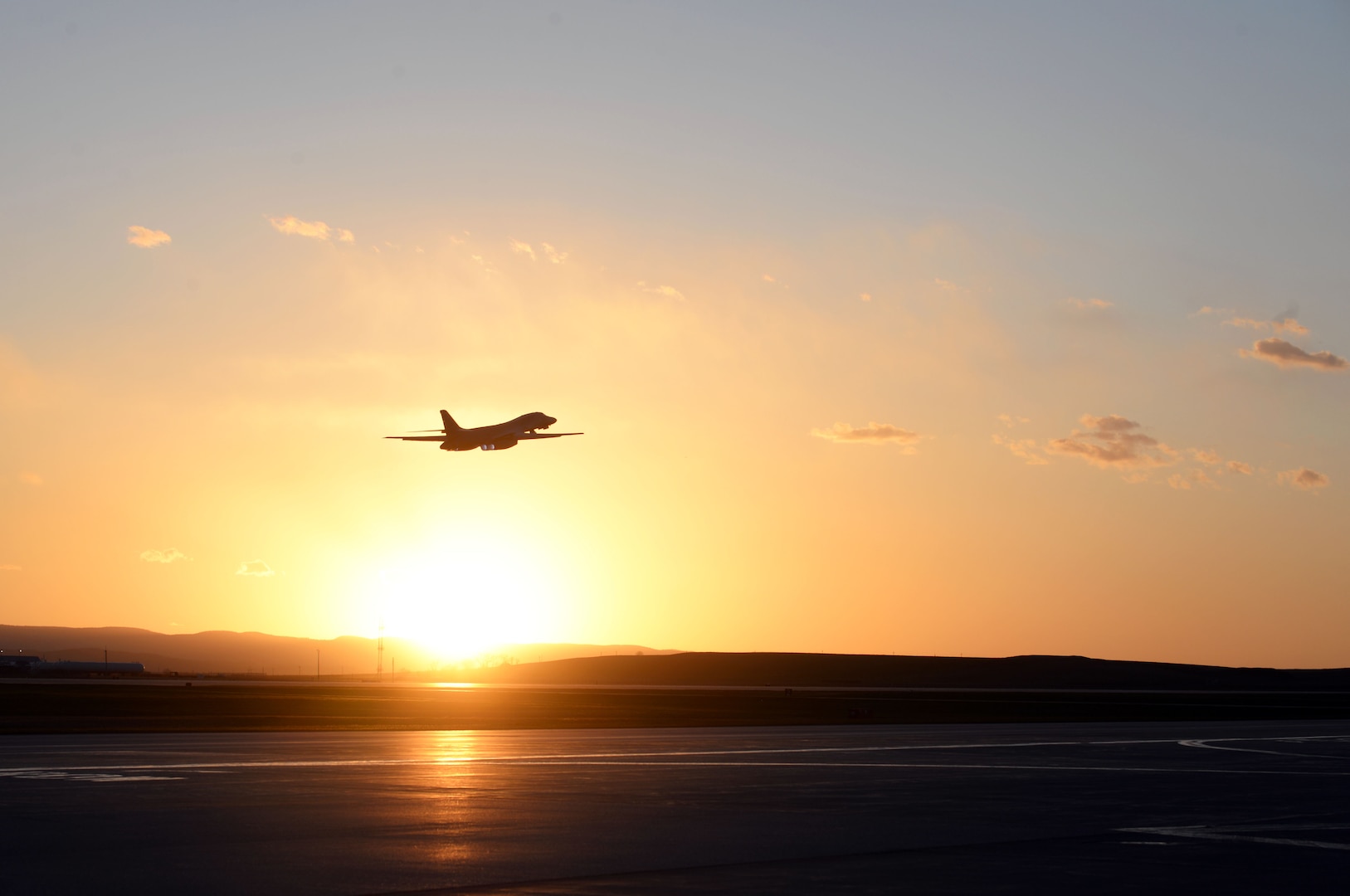 A B-1B Lancer assigned to the 28th Bomb Wing launches from Ellsworth Air Force Base, S.D., April 28, 2020, to support a Bomber Task Force mission in the Indo-Pacific region. This operation demonstrates the U.S. Air Force’s dynamic force employment model in line with the National Defense Strategy’s objectives of strategic predictability and operational unpredictability. (U.S. Air Force photo by Airman Quentin Marx)