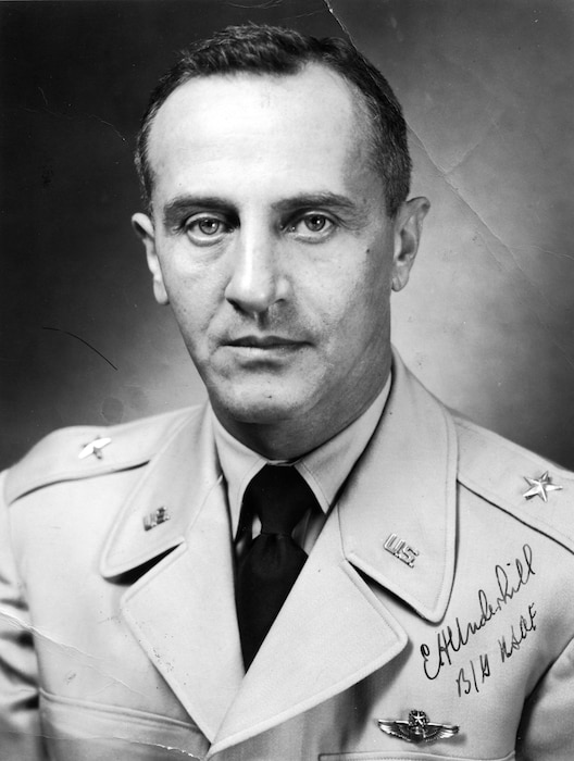 This is the official portrait of Lt. Gen. Edward H. Underhill.