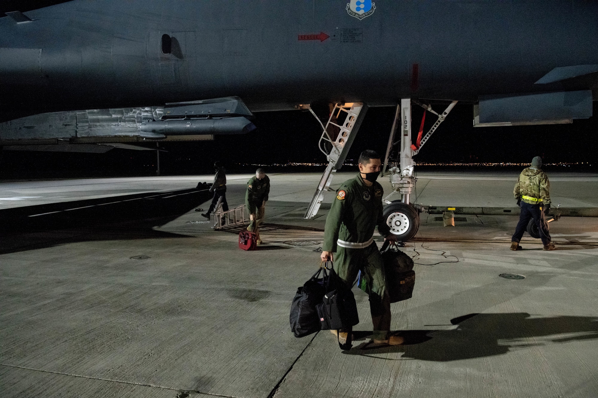 Gear is unloaded from a B-1B Lancer at Ellsworth Air Force Base, S.D., April 30, 2020, following the bomber’s return from supporting a Bomber Task Force (BTF) mission in the Indo-Pacific region.