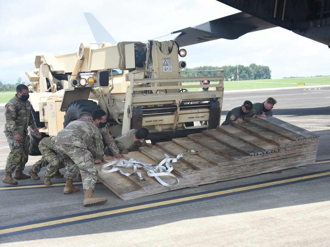 164th Operations Group Participate in Joint Event