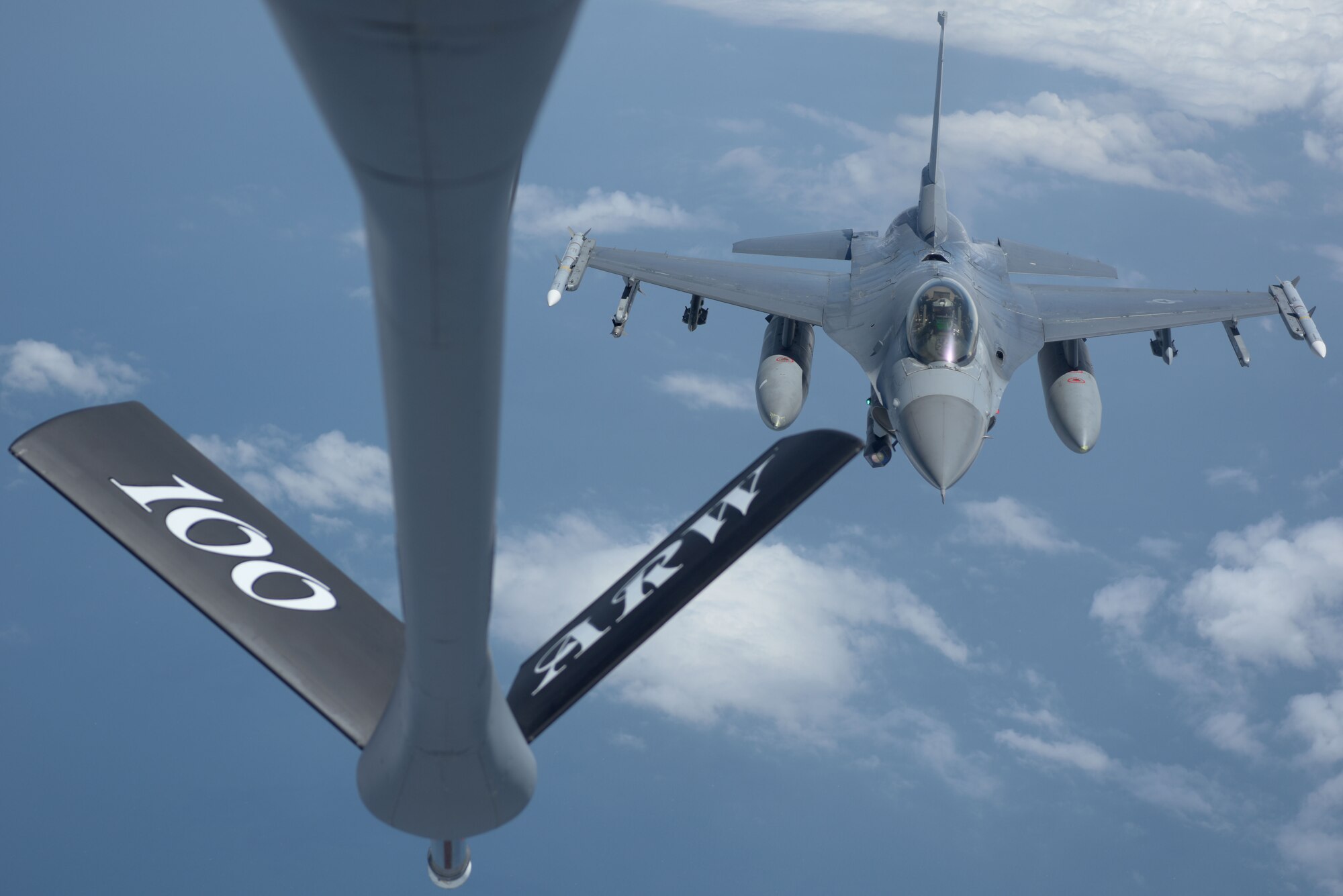 F-16 aerial refueling