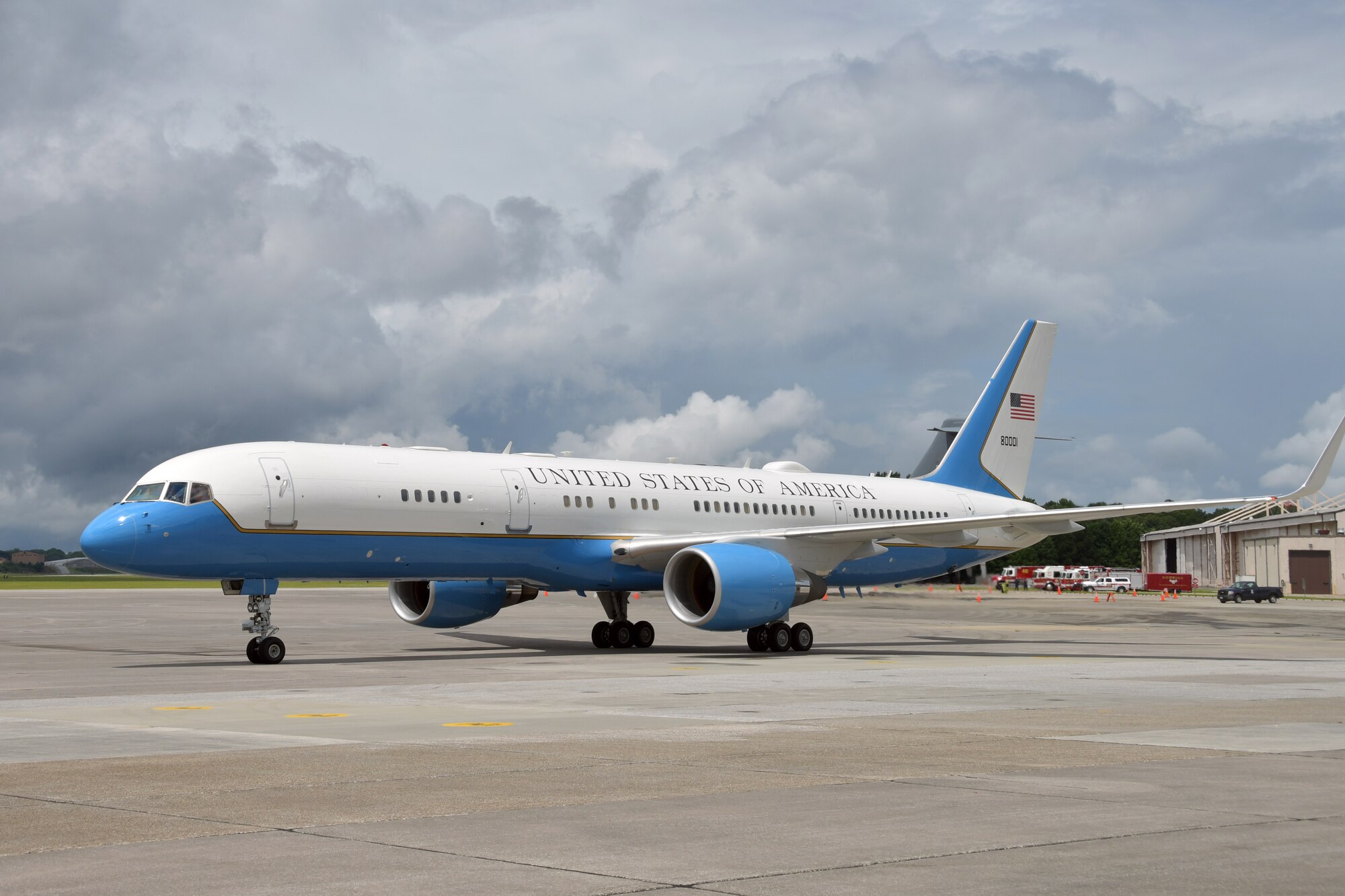 An 89th Airlift Wing C-32 aircraft transporting the casket of Rep. John Lewis taxis at Dobbins Air Reserve Base, Georgia, July 29, 2020. DoD personnel are honoring the congressman by providing military funeral honors during his congressional funeral events.(U.S. Air Force photo by Airman 1st Class Kendra A.  Ransum)