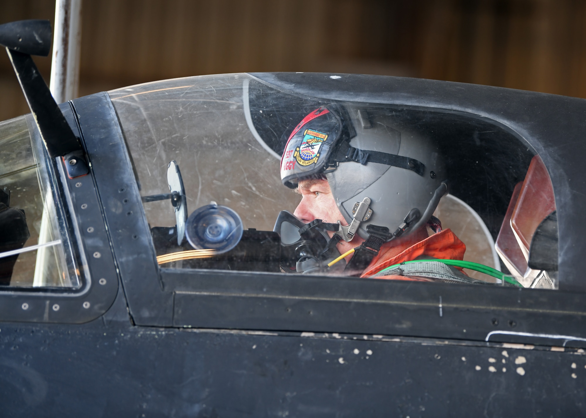 Retired Lt. Col Jonathan Huggins, 1st Reconnaissance Squadron U-2 instructor pilot, prepares to taxi a U-2 Dragon Lady before takeoff July 31, 2020 at Beale Air Force Base, California. The U-2 Dragon Lady is widely accepted as the most difficult aircraft in the world to fly with only about 16 new pilots coming into the  U-2 program each year. (U.S. Air Force photo by Airman 1st Class Luis A. Ruiz-Vazquez)
