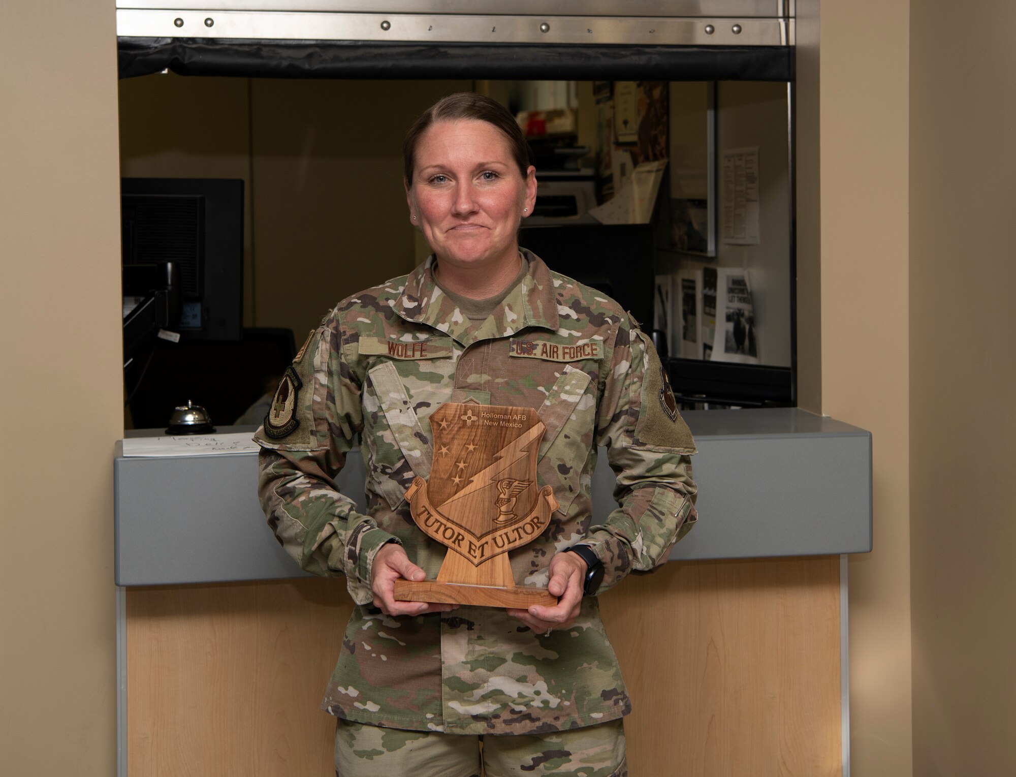 Holloman honors outstanding airmen