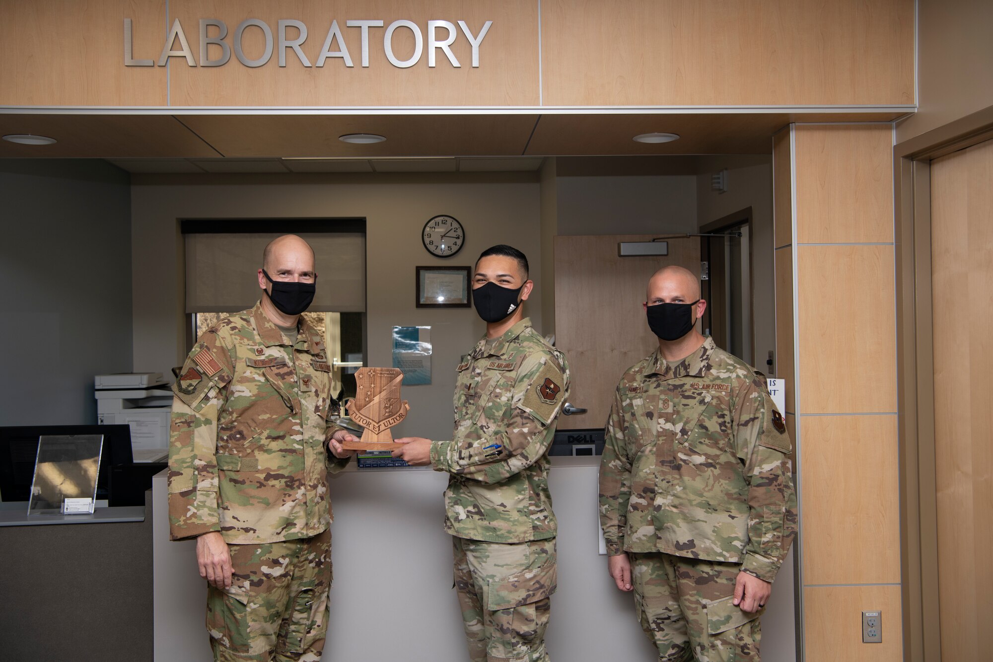 Holloman honors outstanding airmen