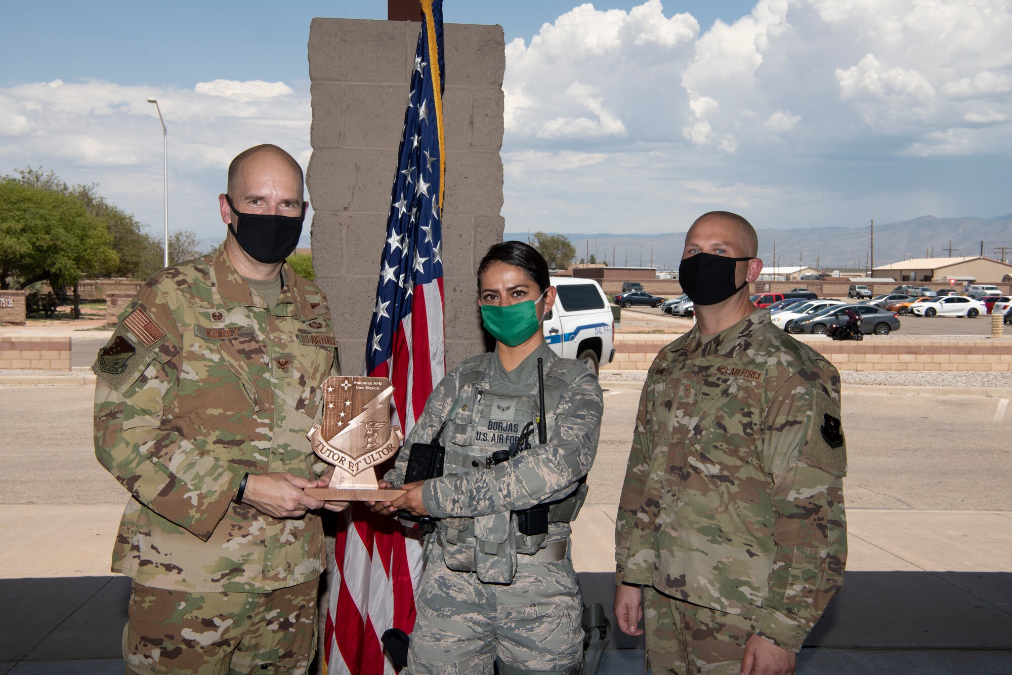 Holloman honors outstanding airmen