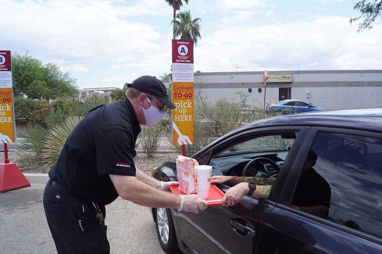 Davis Monthan Airmen Families Can Order Meals Online From Exchange Food Court Davis Monthan Air Force Base News