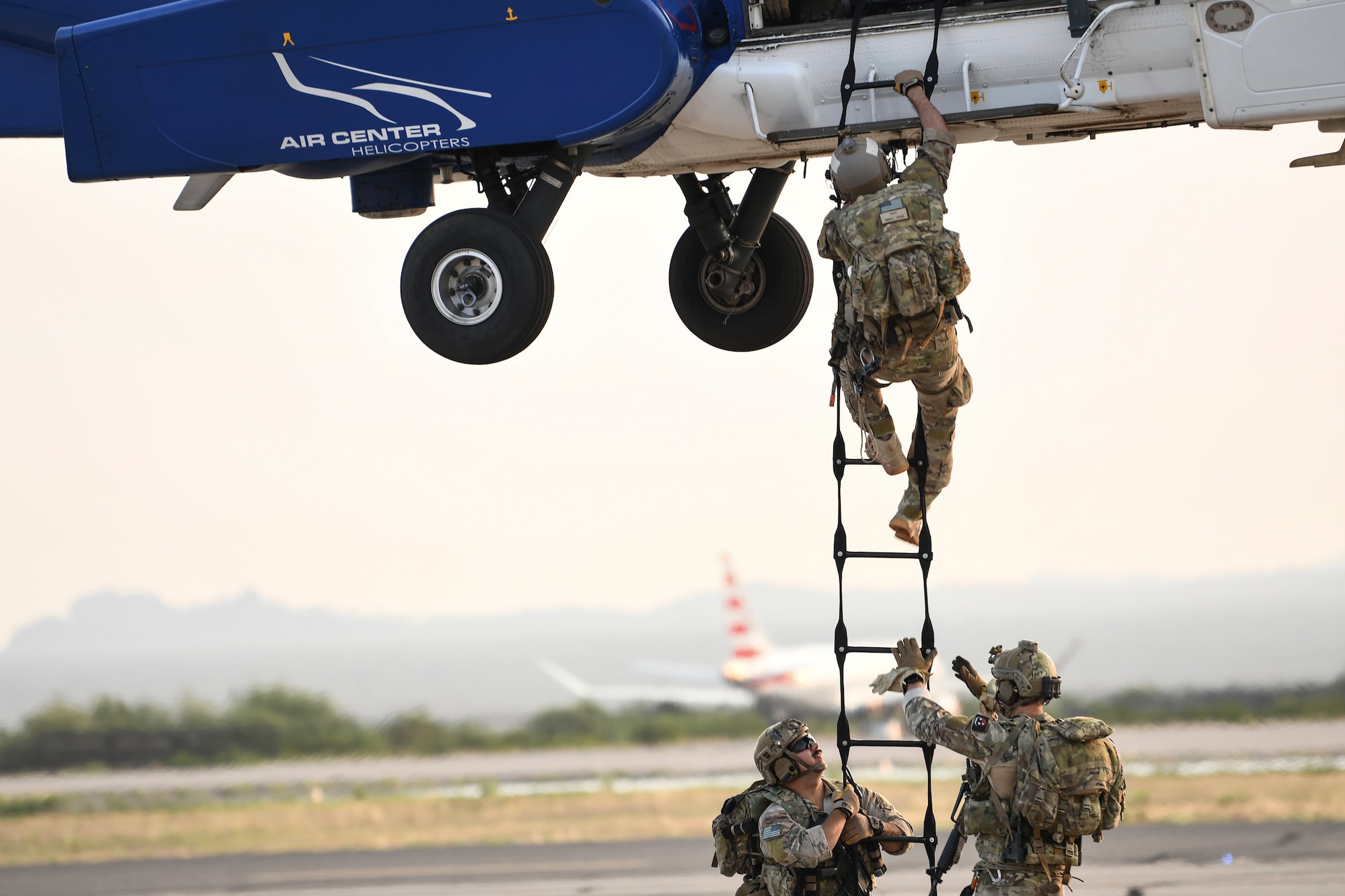 An Airman executes rescue tactics