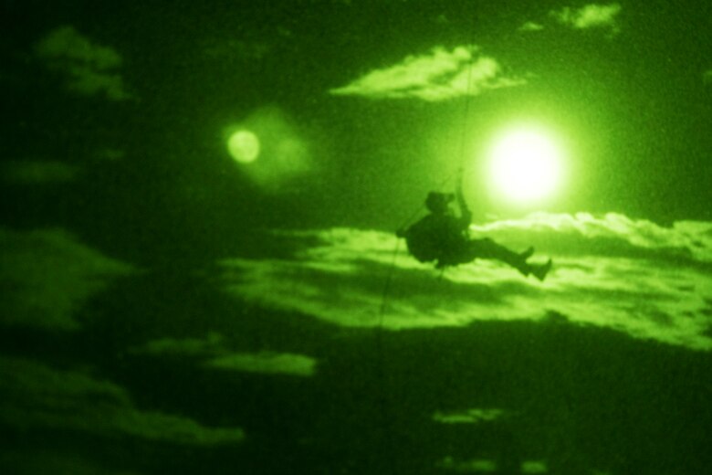 An Airman executes rescue tactics