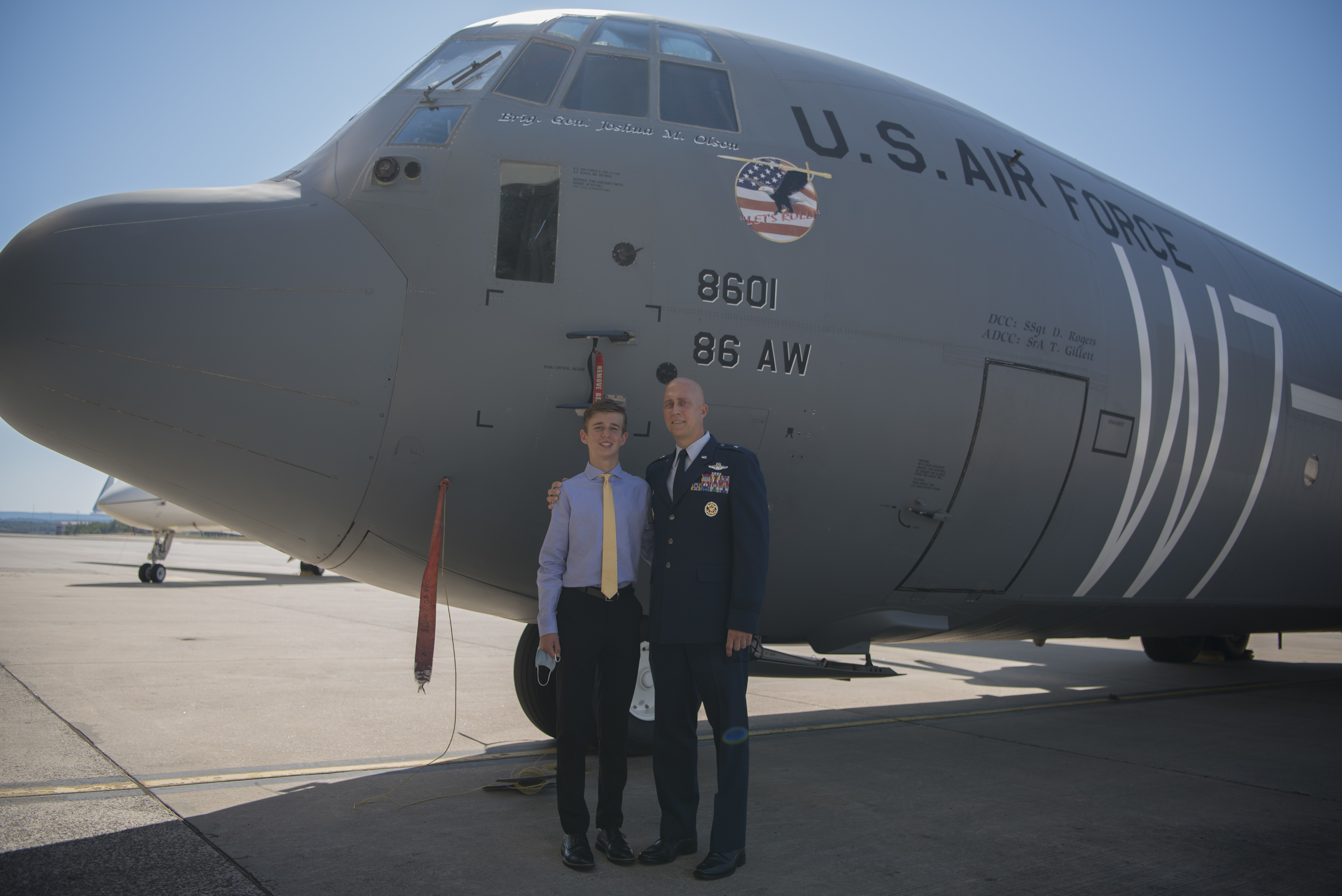 86th AW welcomes new commander > Ramstein Air Base > Article Display