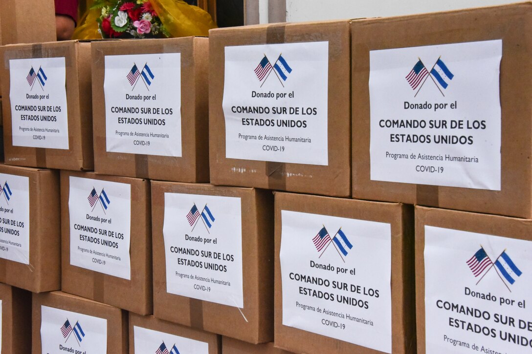 JTF-BRAVO DONATES COVID-19 SUPPLIES FOR MUNICIPALITIES IN LA PAZ, COMAYAGUA