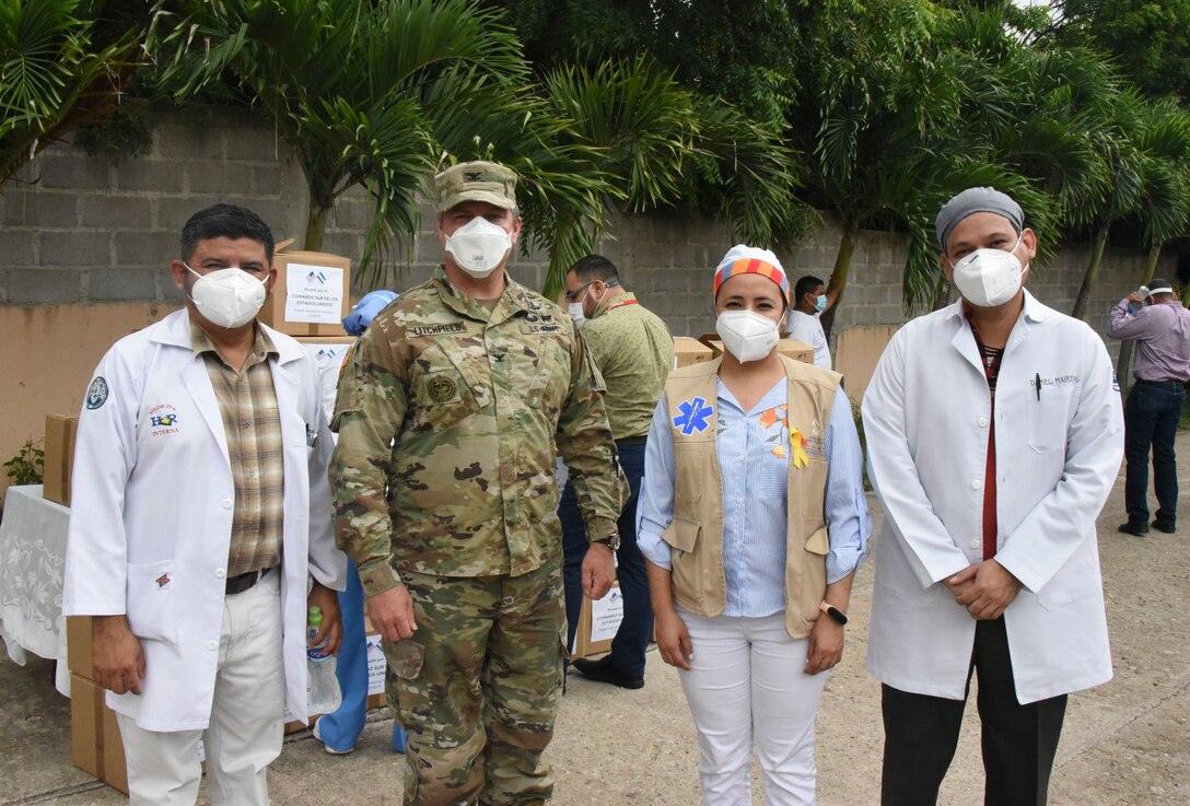 JTF-BRAVO DONATES COVID-19 SUPPLIES FOR MUNICIPALITIES IN LA PAZ, COMAYAGUA