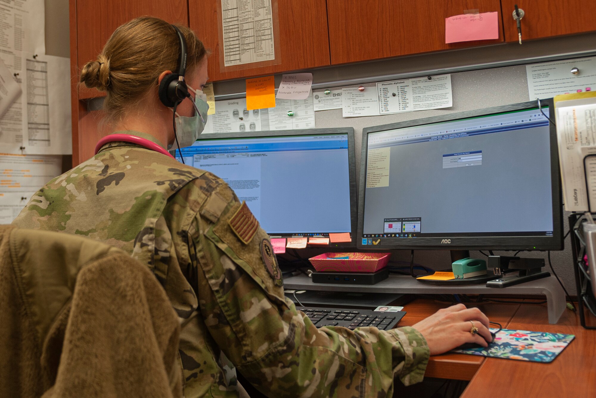 Photo of an Airman inputting a prescription