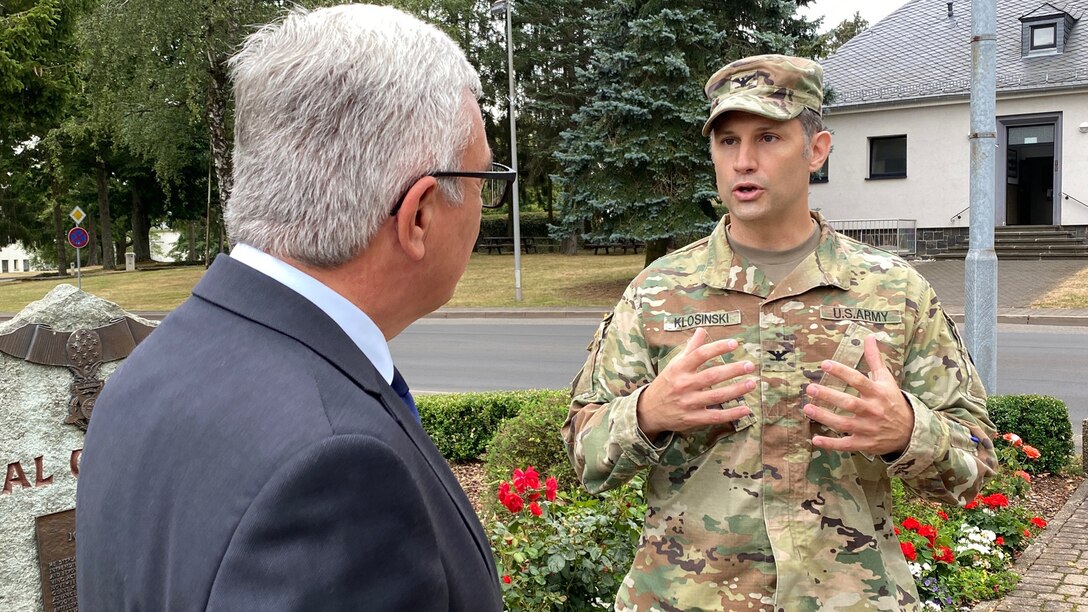 German state minister visits Baumholder Military Community