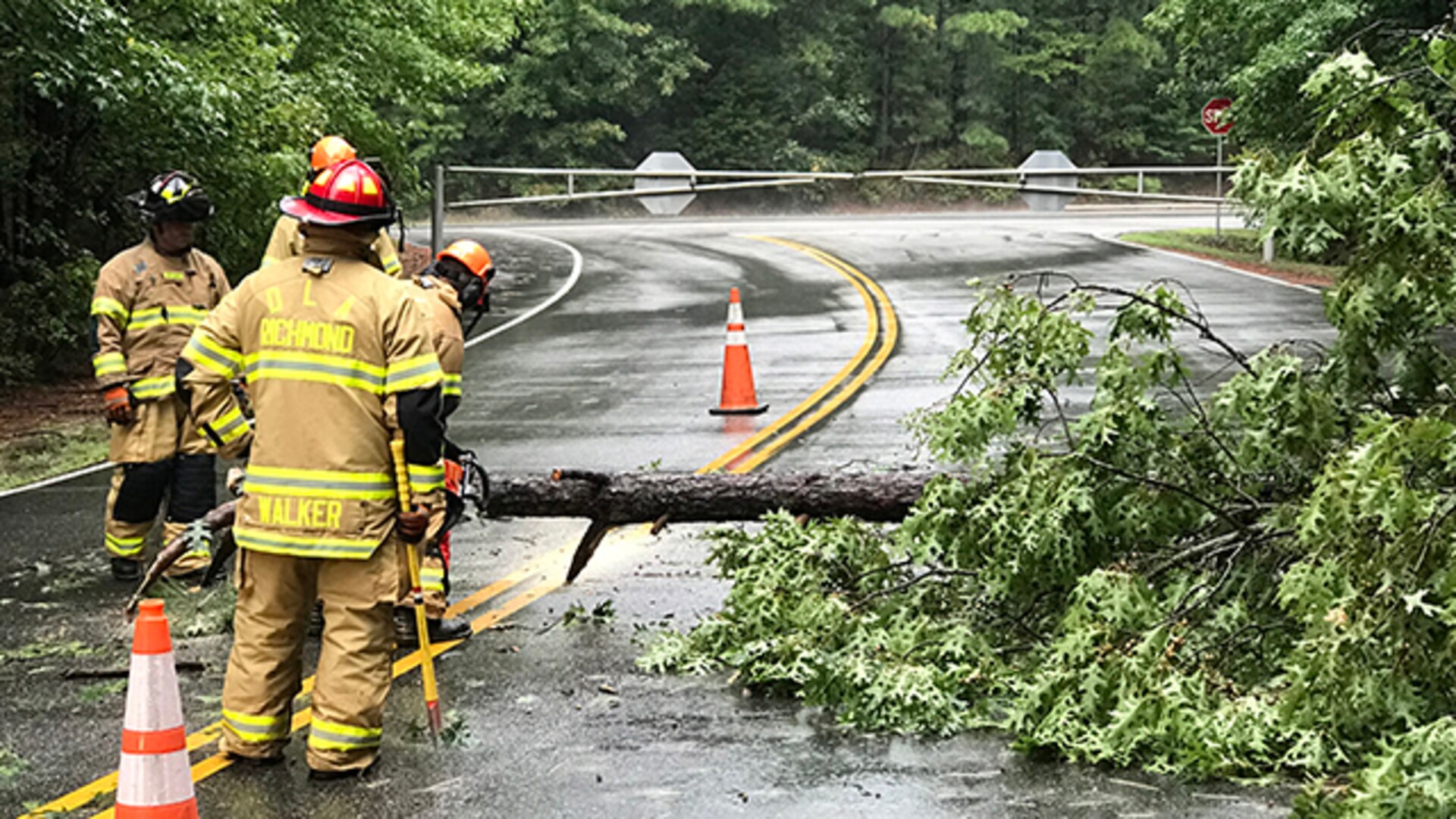 DSCR firefighters clear storm damage