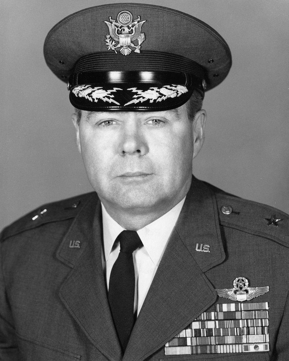 This is the official portrait of Brigadier General James Walter Little.