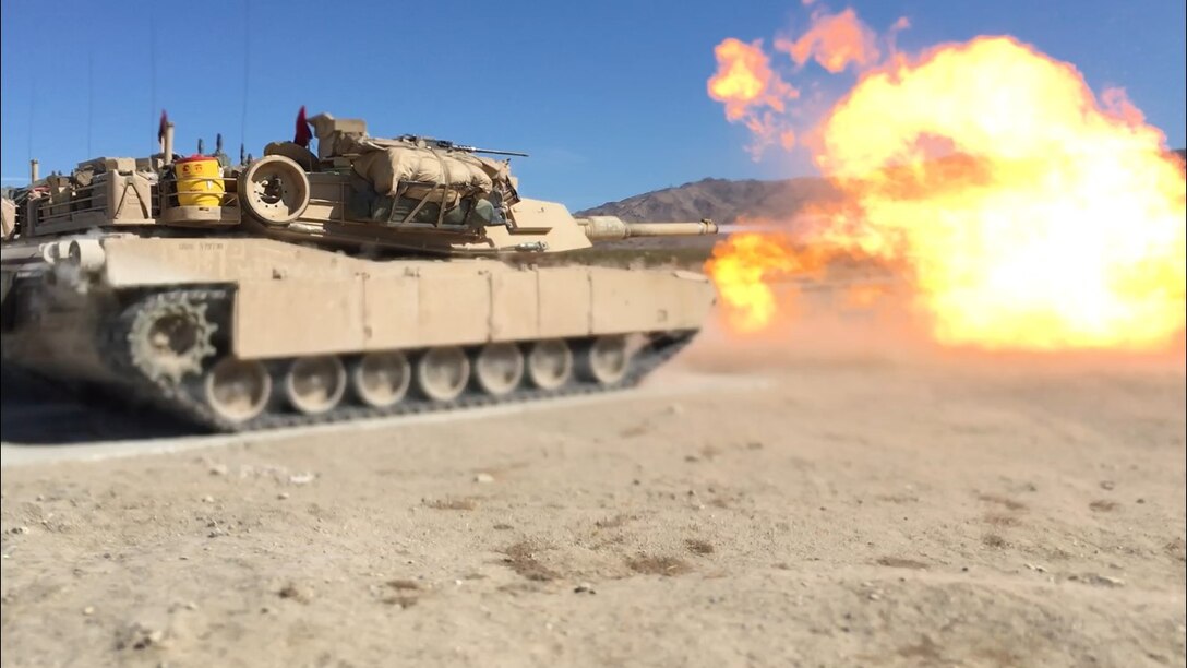 Marine employs 240B during a non live-fire training event