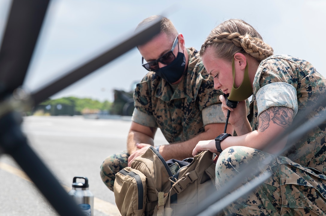 3d Marine Expeditionary Brigade conducts Alert Contingency MAGTF rapid  deployment drill