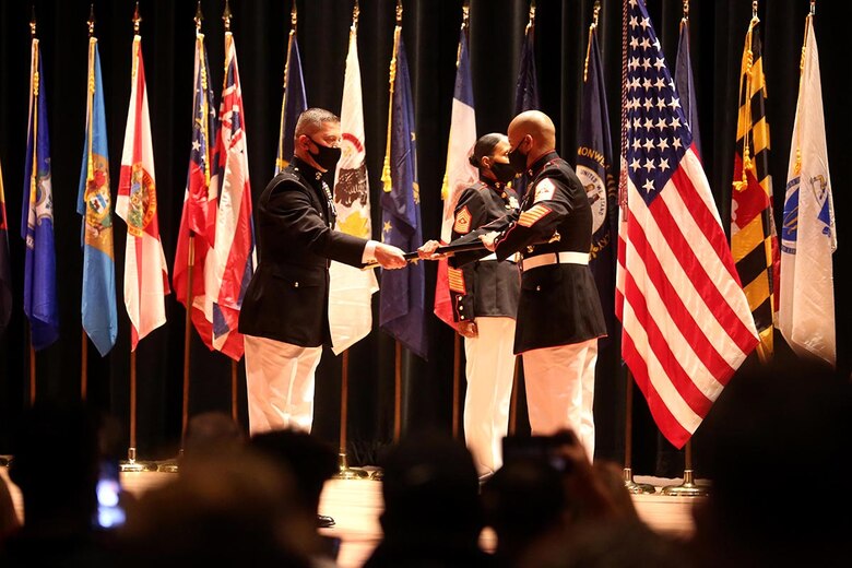 MCSC bids farewell to sergeant major, welcomes replacement