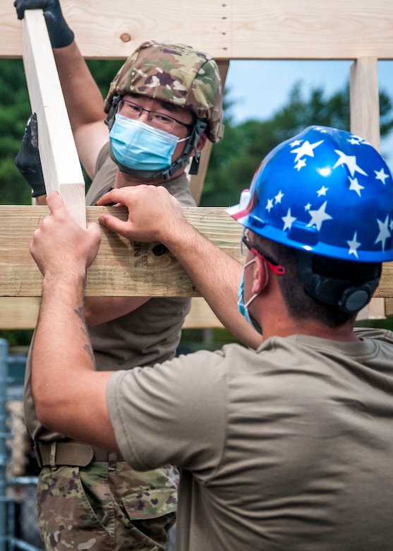 338th Engineer Company builds gazebo as part of annual training