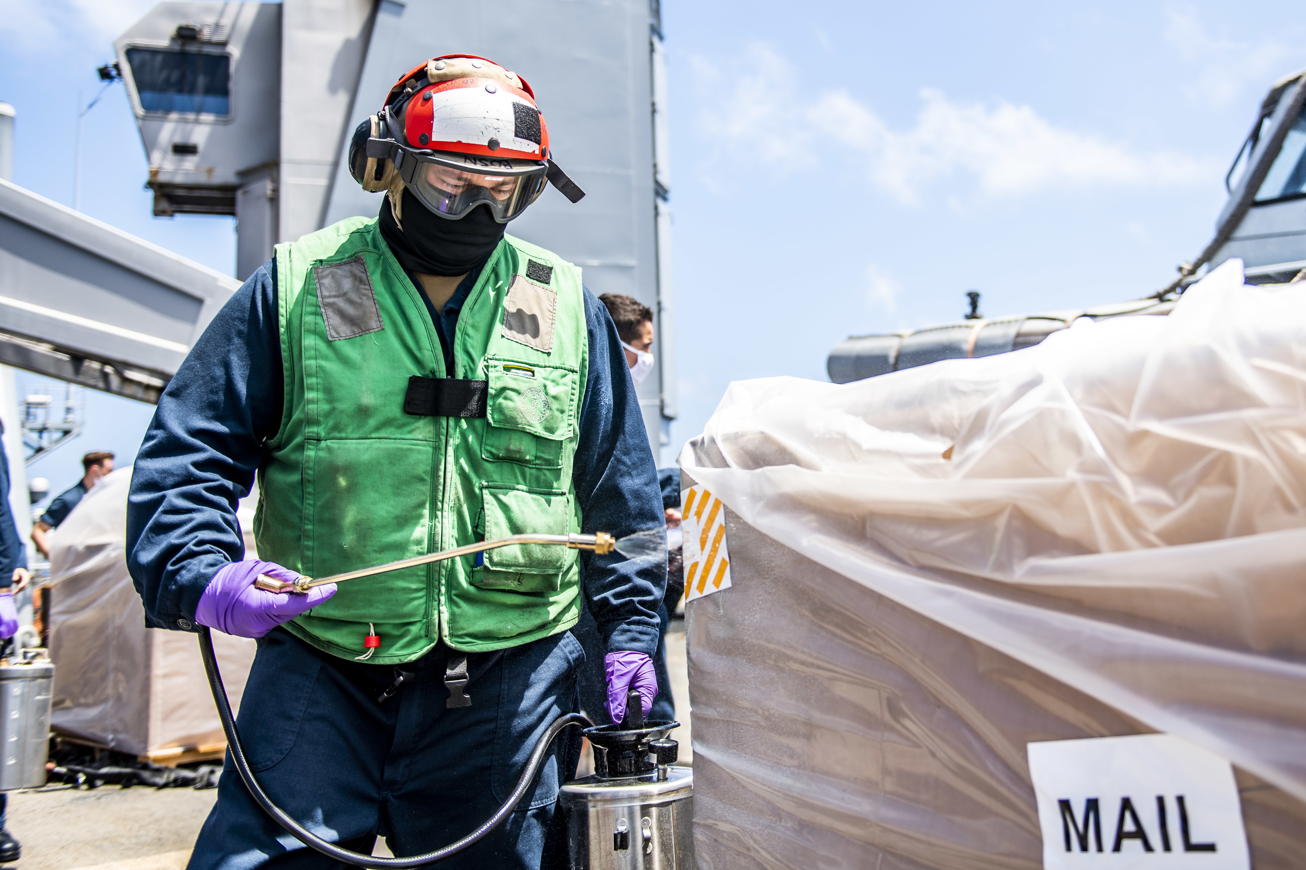 Rapid Response Team Fights Pandemic at the Deckplates > U.S. DEPARTMENT