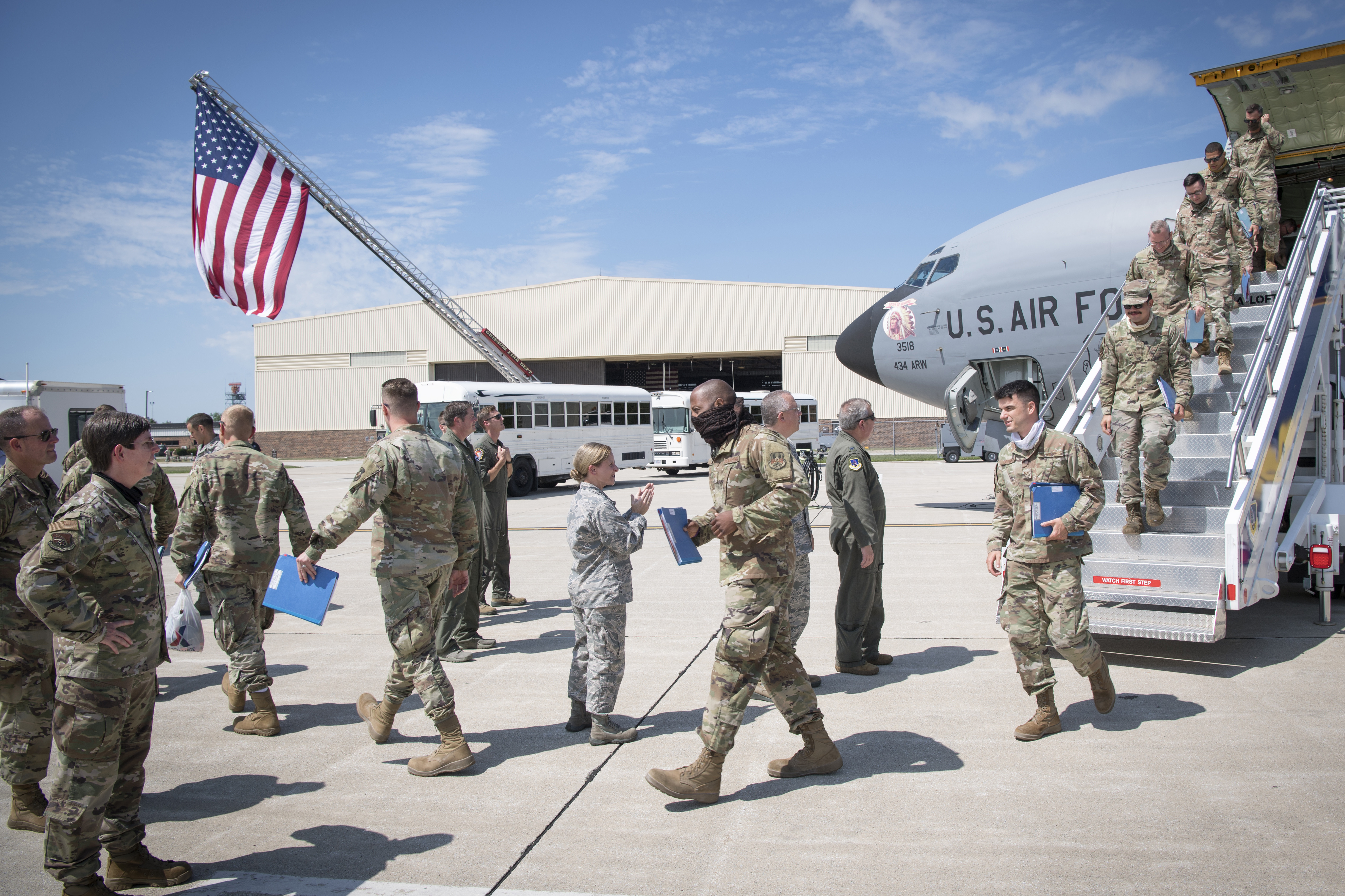 Grissom Airmen return from deployment > Grissom Air Reserve Base