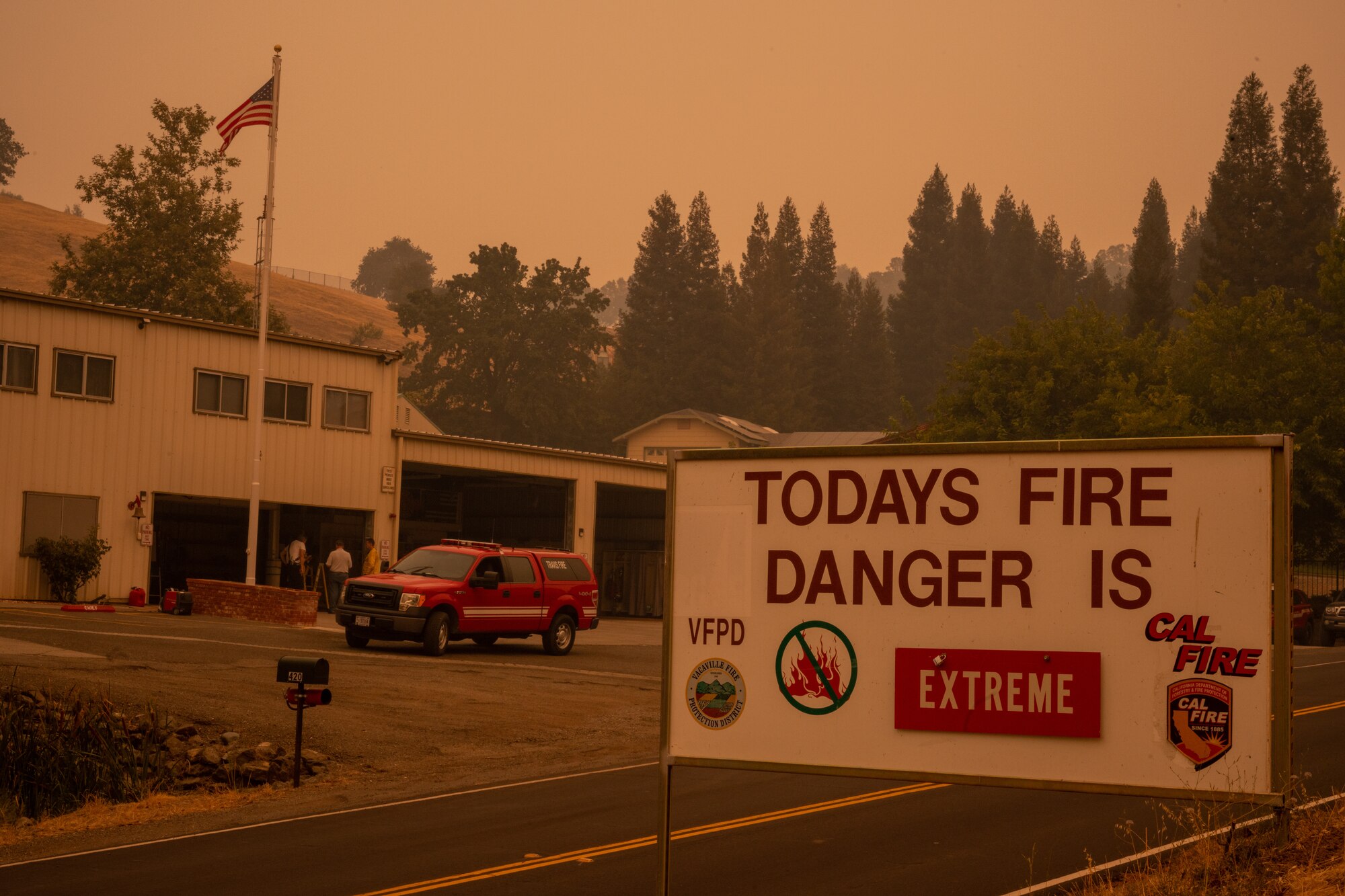 A sign that says today fire danger is extreme.