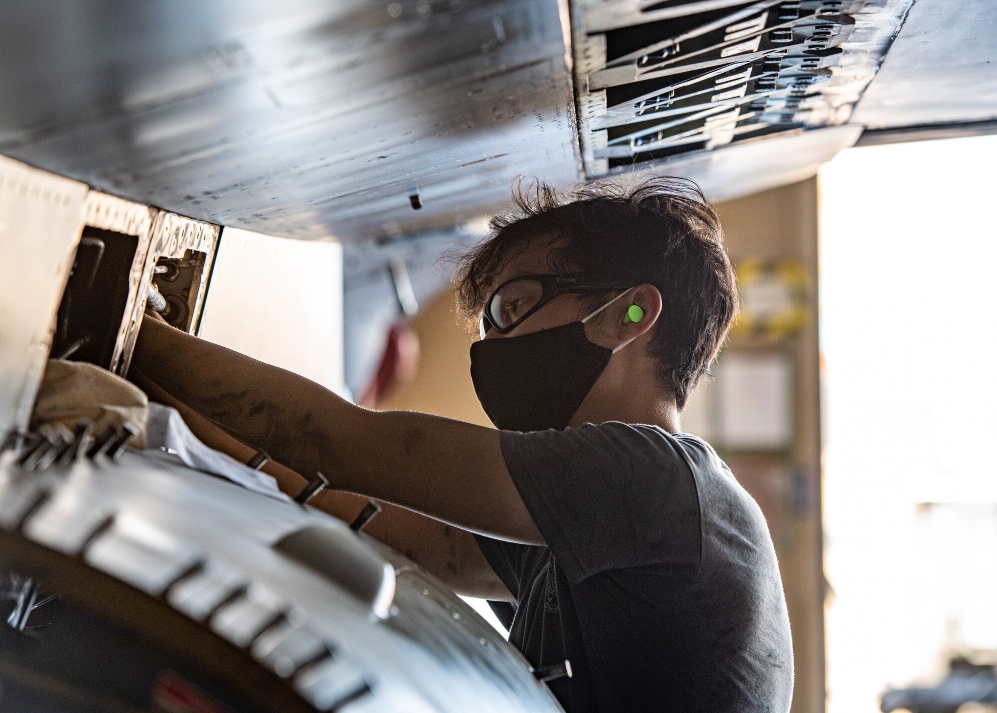 Republic of Singapore Air Force Military Expert One Staff Sgt. Concenciao Axel, 425th Fighter Squadron maintainer, performs maintenance on an F-16C Fighting Falcon Aug. 5, 2020, at Luke Air Force Base, Ariz.