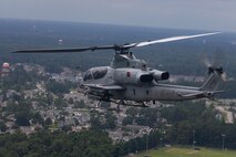 An AH-1Z Viper with Marine Light Attack Helicopter Squadron 167 flies during Exercise Deep Water 2020 at Marine Corps Air Station New River, North Carolina, July 29, 2020. The purpose of the exercise is to increase 2nd Marine Aircraft Wing’s interoperability and readiness on a scale that simulates peer-level threats. (U.S. Marine Corps photo by Lance Cpl. Elias E. Pimentel III)