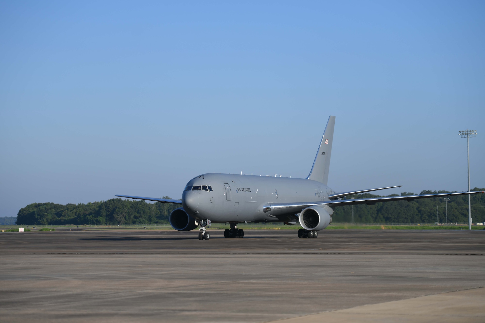 A aircraft taxis on the flightline