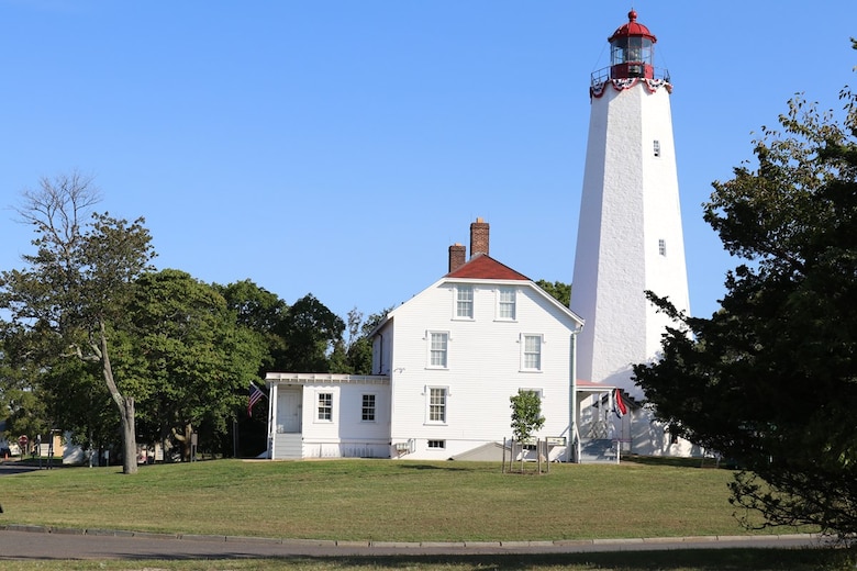 Sandy Hook Lighthouse The 250-year-old Sandy Hook Lighthouse. The Lighthouse Keepers Quarters next door, built in 1883, is currently serving as the Sandy Hook Visitor Center.

NPS  Photo