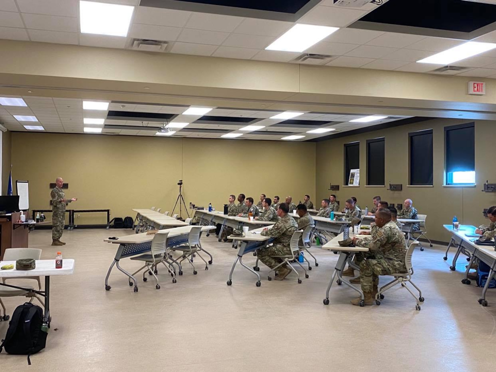 Maj. Gen. Lutton addresses Airmen attending the weapons and tactics course