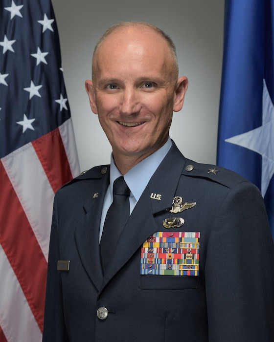 This is the official portrait of Brig. Gen. Ryan R. Samuelson.