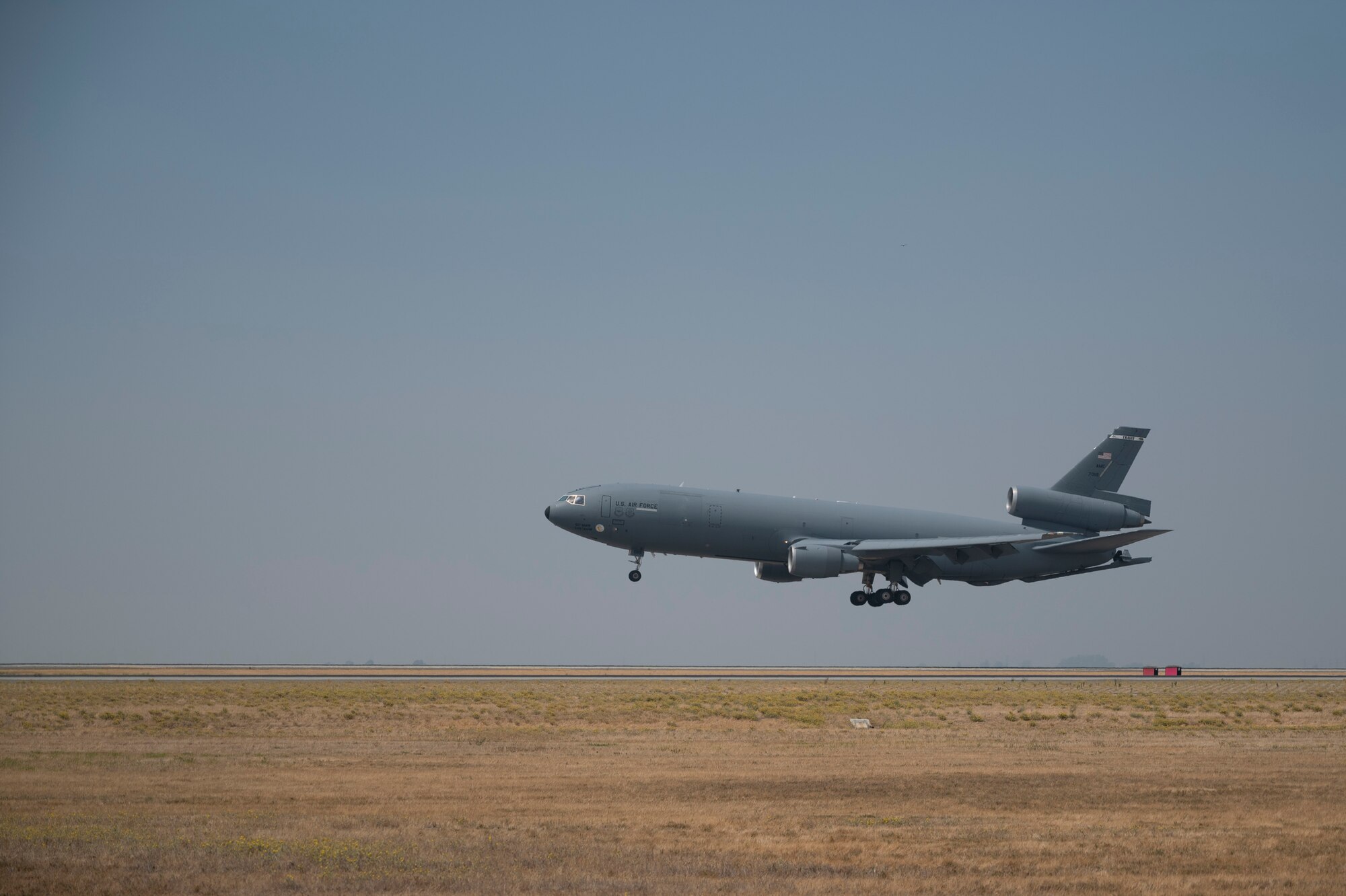 A KC-10 Extender approaches the runway at Travis Air Force Base, California, Aug. 23, 2020