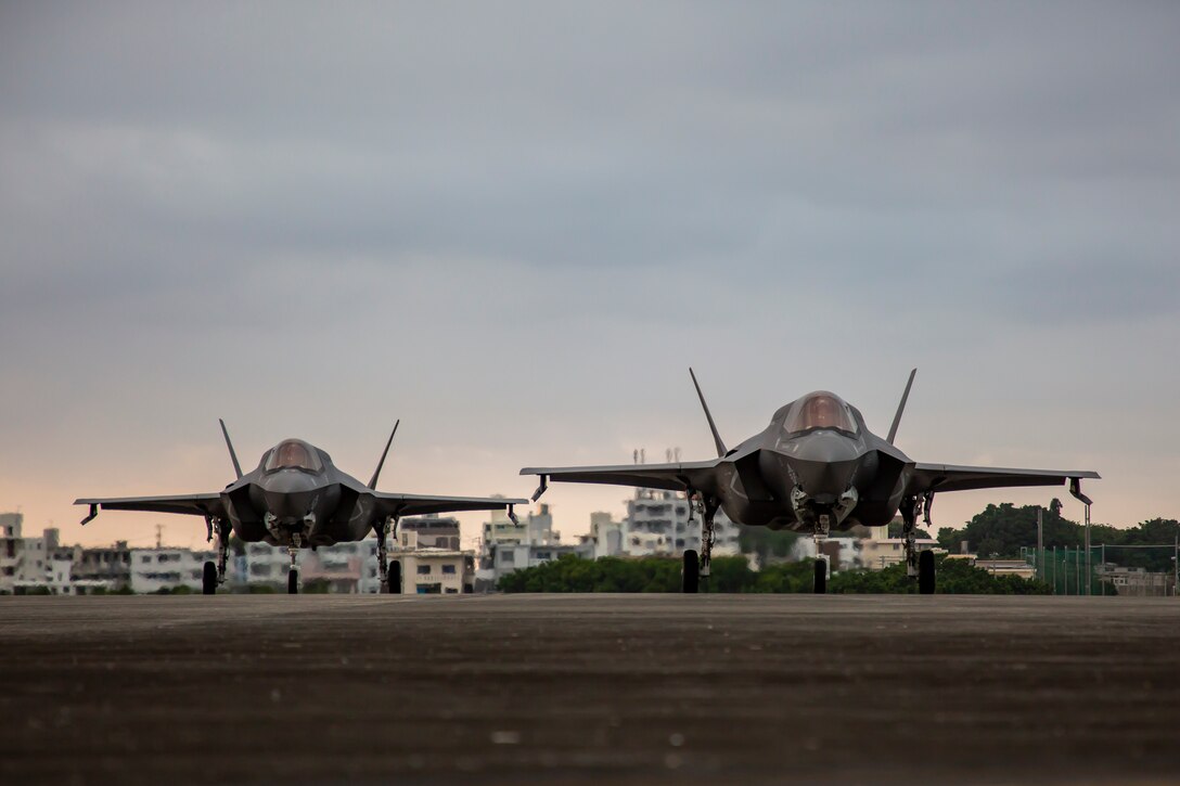 U.S. Marine Corps F-35B Lightning II air craft with Marine Fighter Attack Squadron 121 (VMFA-121), 1st Marine Aircraft Wing, prepare for a hot refuel at Marine Corps Air Station Futenma, Okinawa, Japan, Oct. 7, 2020. The hot pits allow aircraft to rapidly refuel without powering down their engines, increasing operational readiness and reducing the amount of time needed to get the aircraft back into action. (U.S. Marine Corps photo by Cpl. Ethan M. LeBlanc)