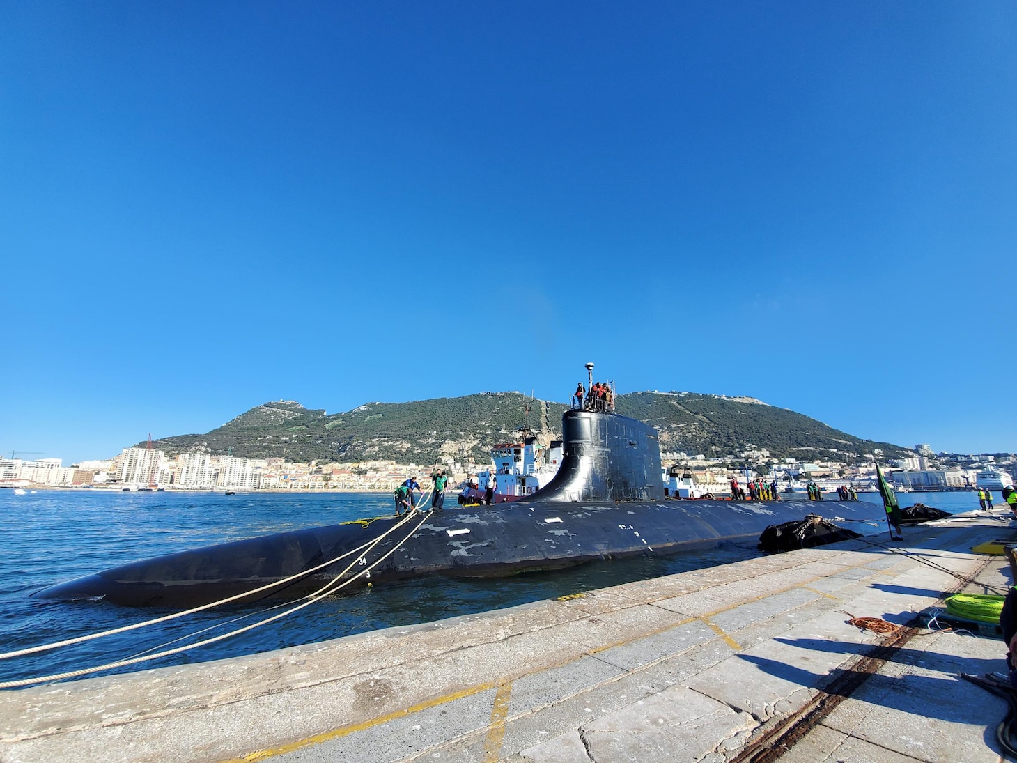 USS Seawolf Visits Gibraltar > U.S. Naval Forces Europe-Africa / U.S