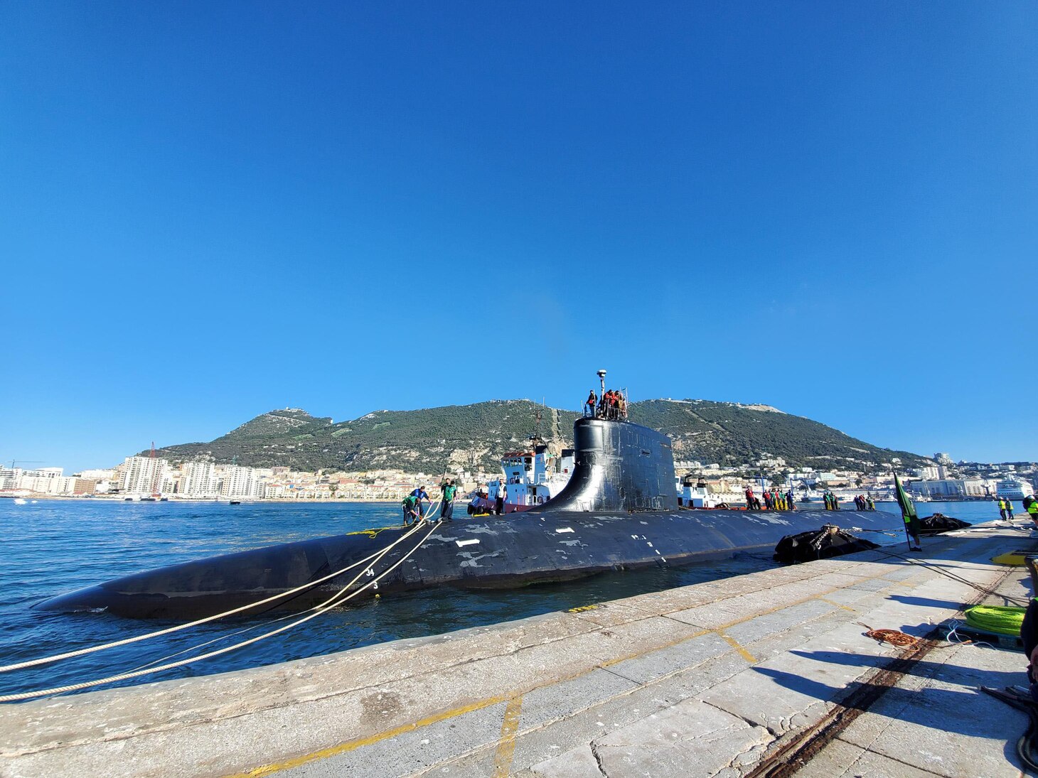 The Seawolf-class fast attack submarine USS Seawolf (SSN 21) makes a routine port visit in Gibralter, Dec. 1, 2020.