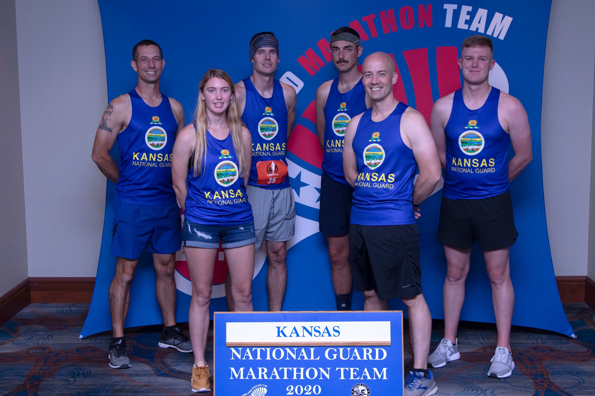 Guardsmen represent Kansas at Omaha Marathon