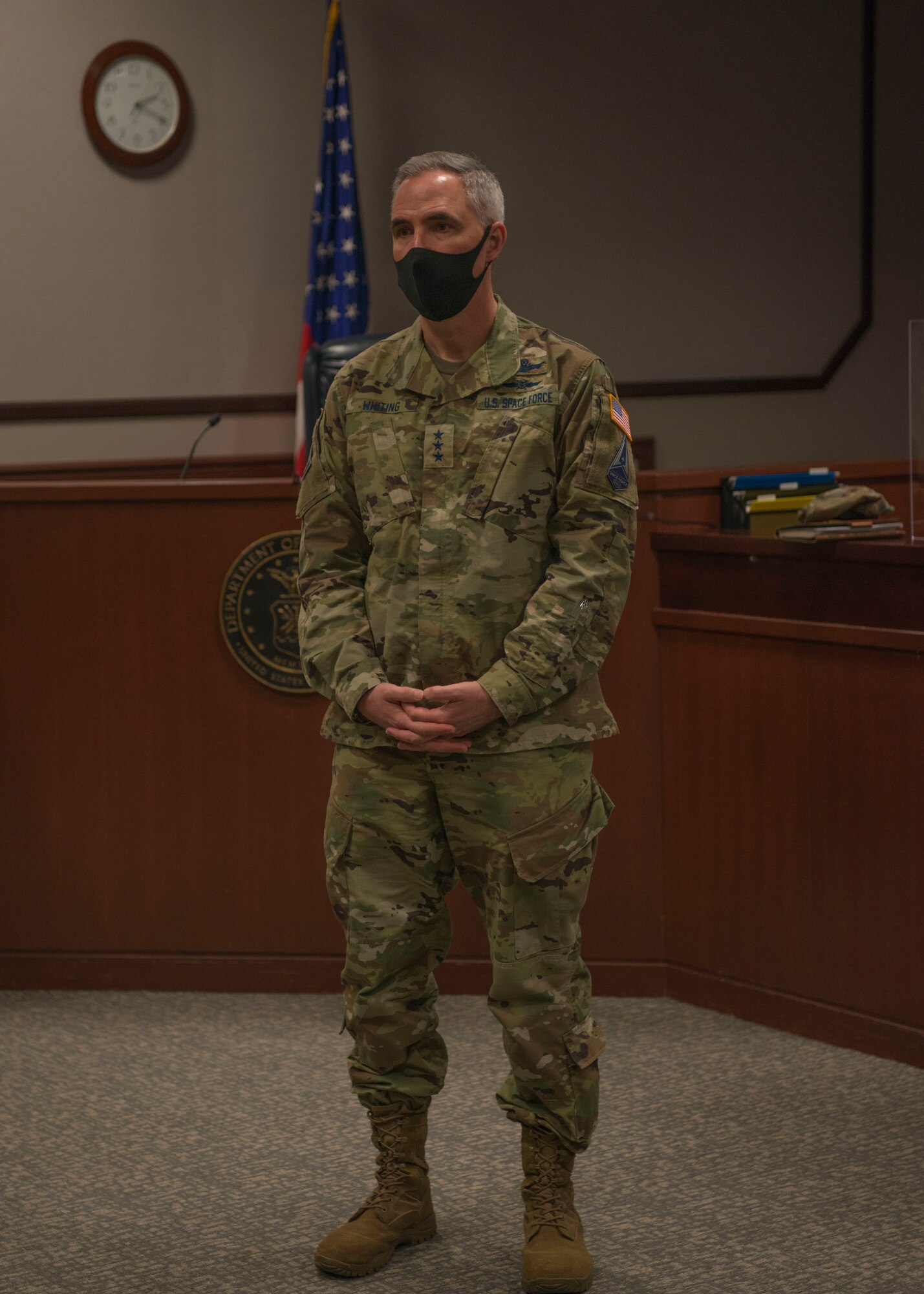 Gen. Whiting tours team Pete