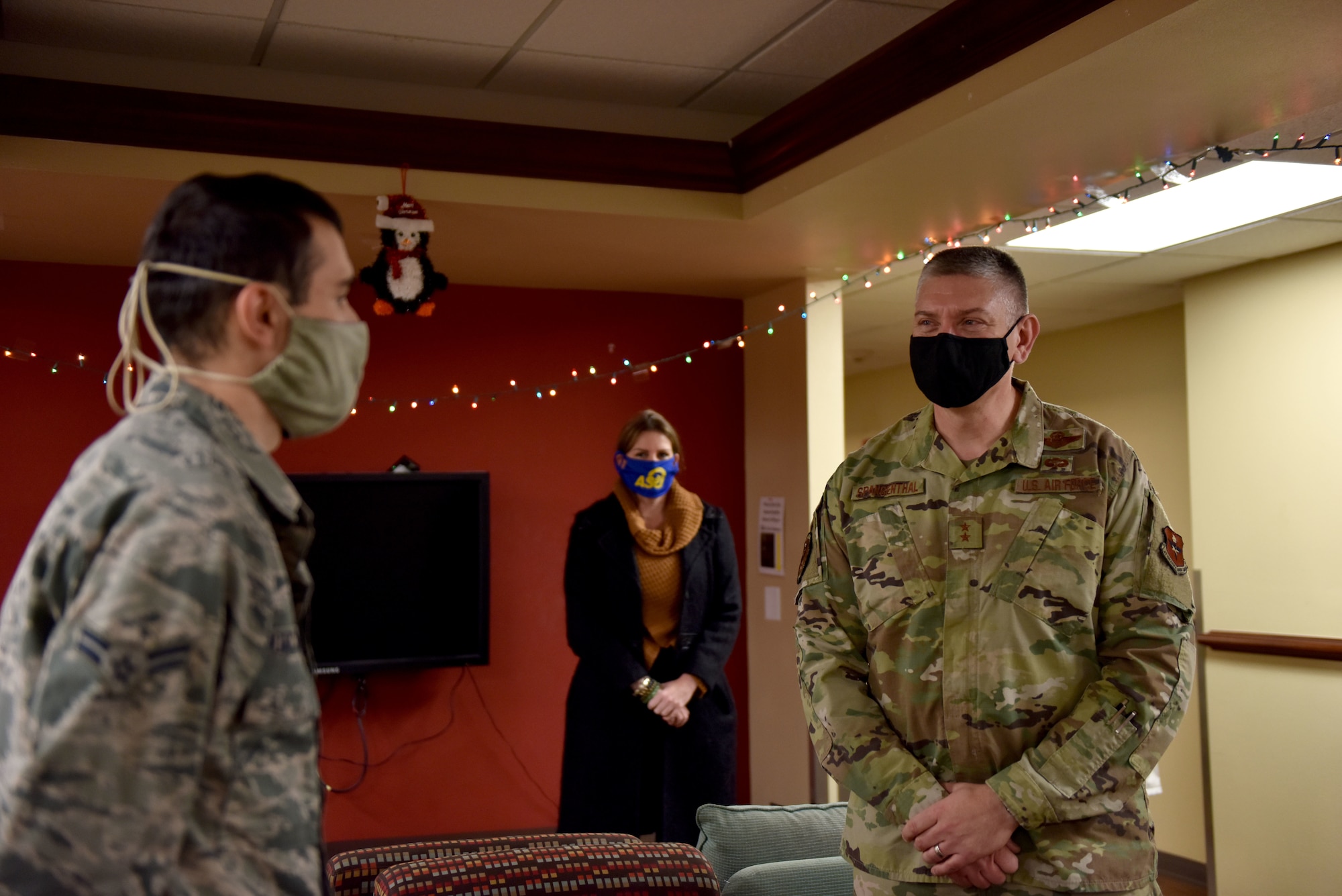 U.S. Air Force Maj. Gen. William Spangenthal, Air Education and Training Command deputy commander, speaks with Airman 1st Class Michael Porchowsky, 316th Training Squadron student, about the experience of living off base in dorms at Angelo State University in San Angelo, Texas, Dec. 2, 2020. Some students live in dorms on ASU’s campus through a partnership with the university and have access to various amenities. (U.S. Air Force photo by Staff Sgt. Seraiah Wolf)