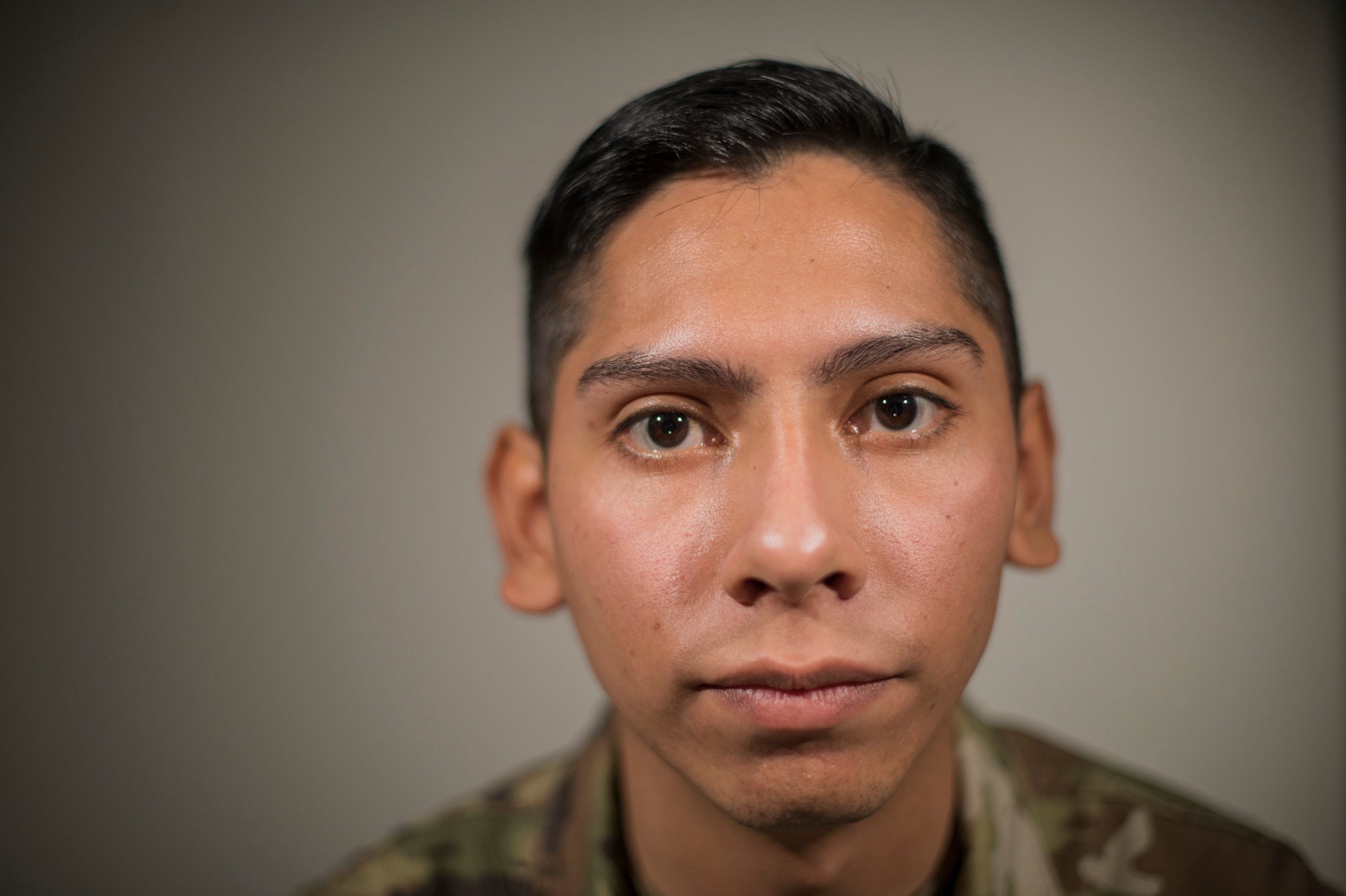 A tight portrait of an Airman.